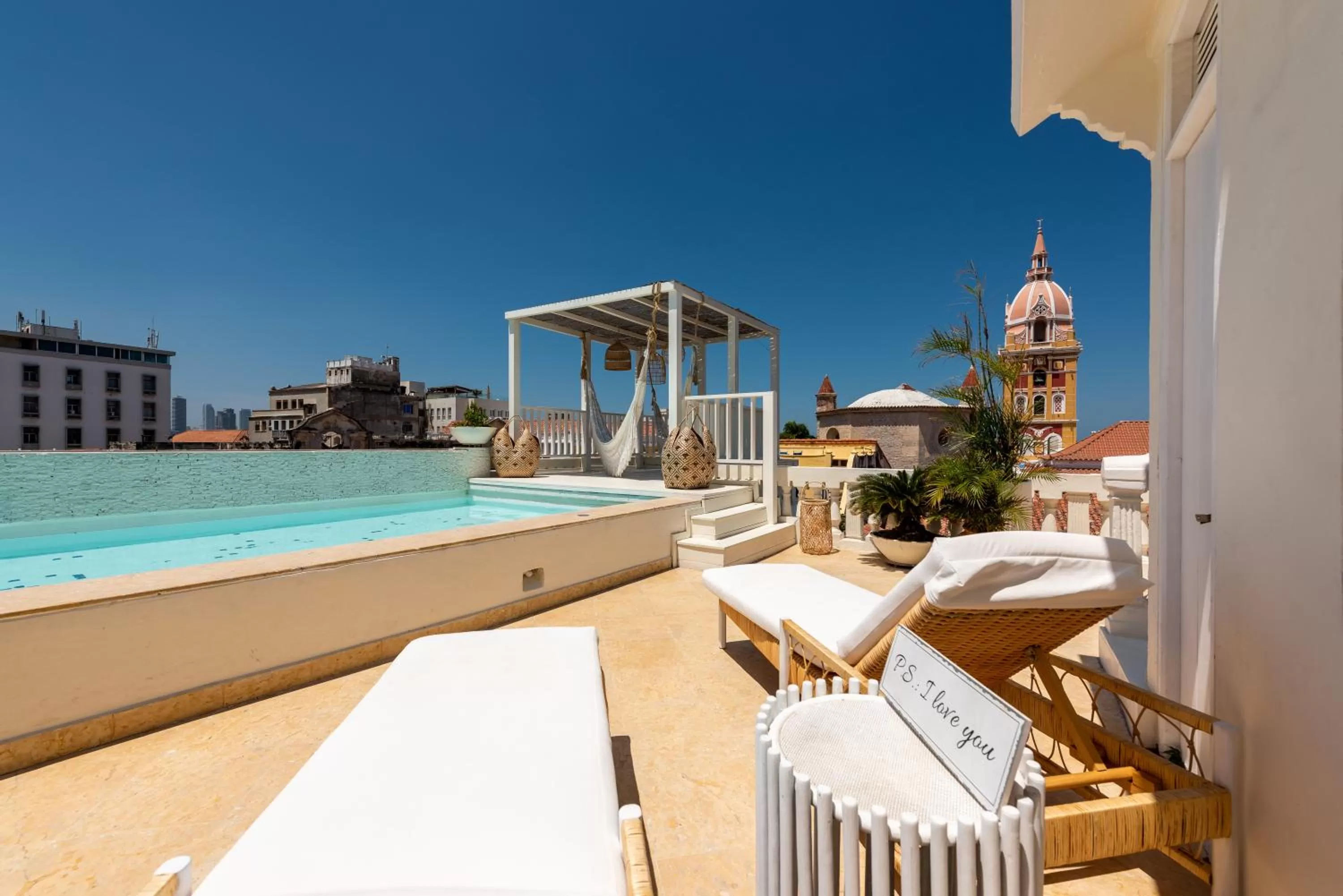 Swimming pool in Casa Diluca Cartagena Hotel Boutique
