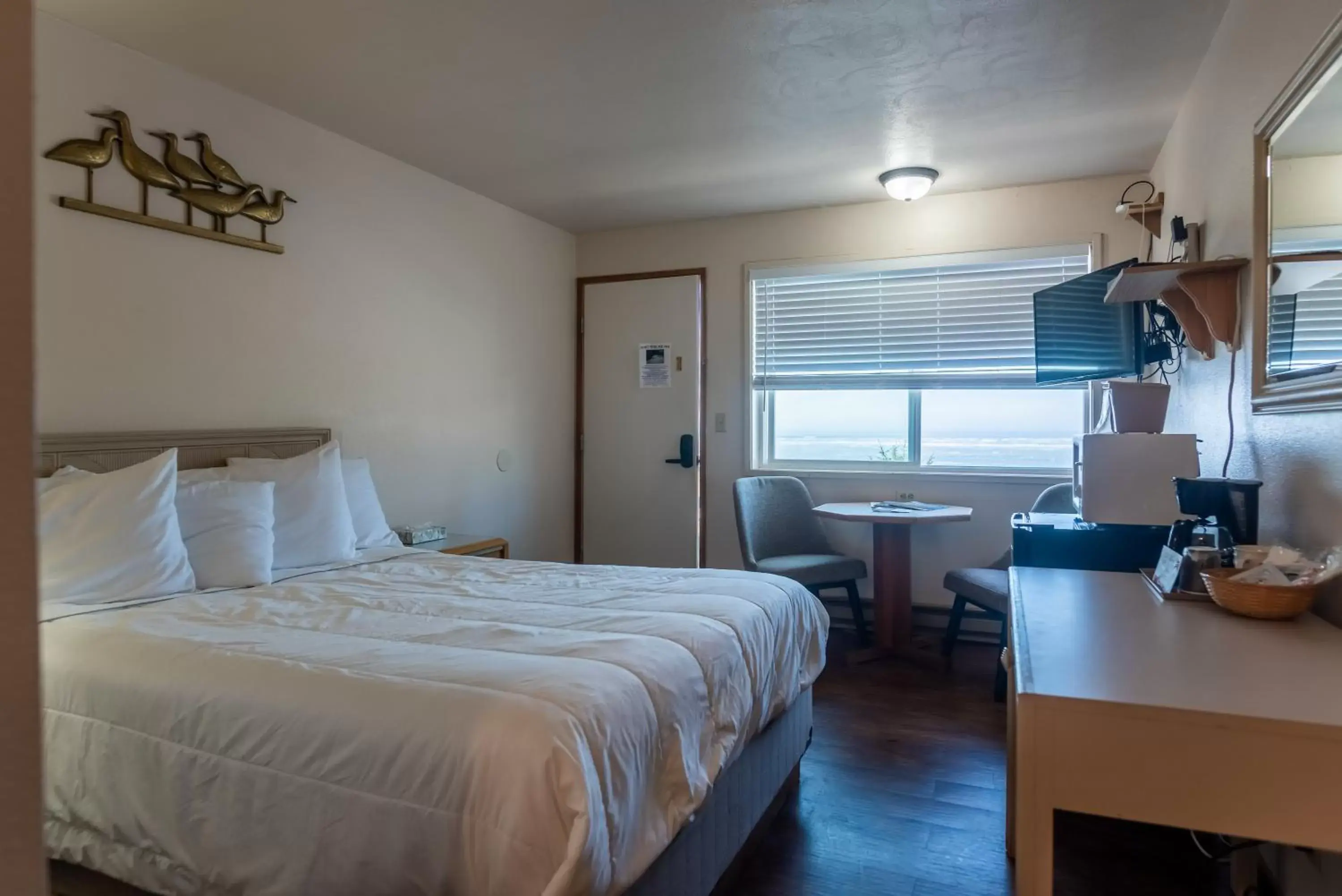 Bedroom in Terimore Lodging by the Sea