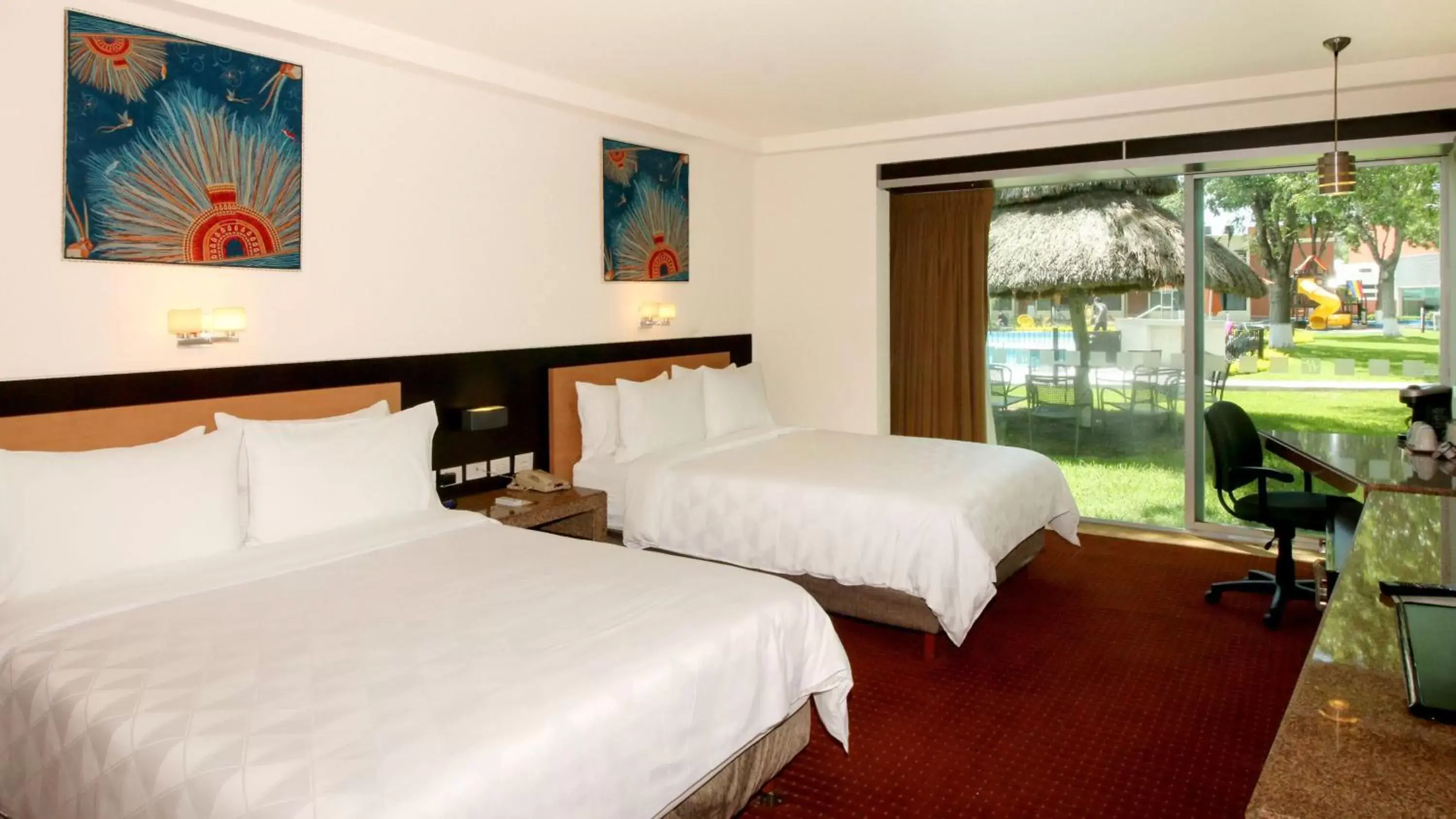 Photo of the whole room, Bed in Holiday Inn San Luis Potosi-Quijote, an IHG Hotel