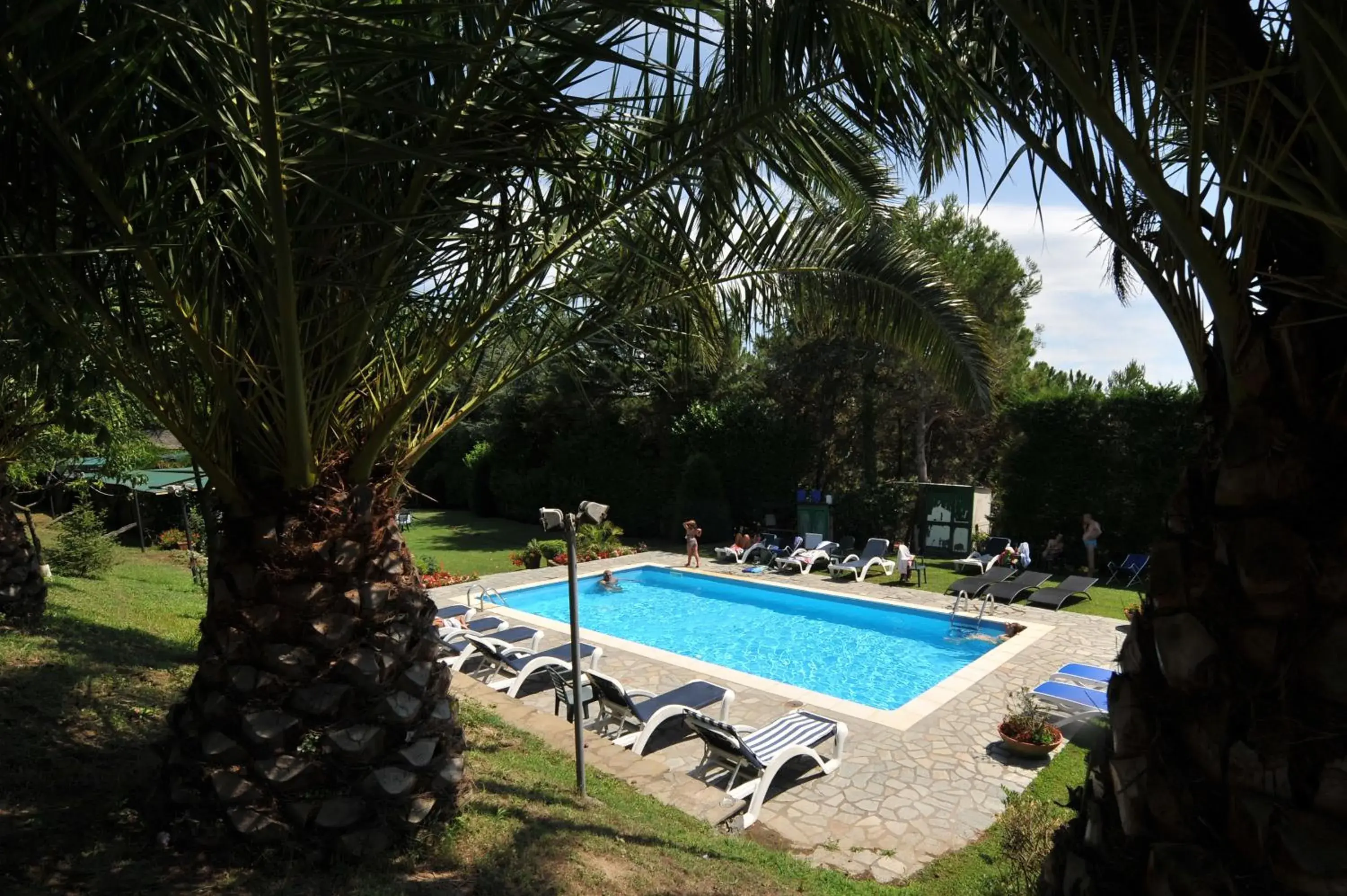 Patio, Swimming Pool in Hotel O Sole Mio