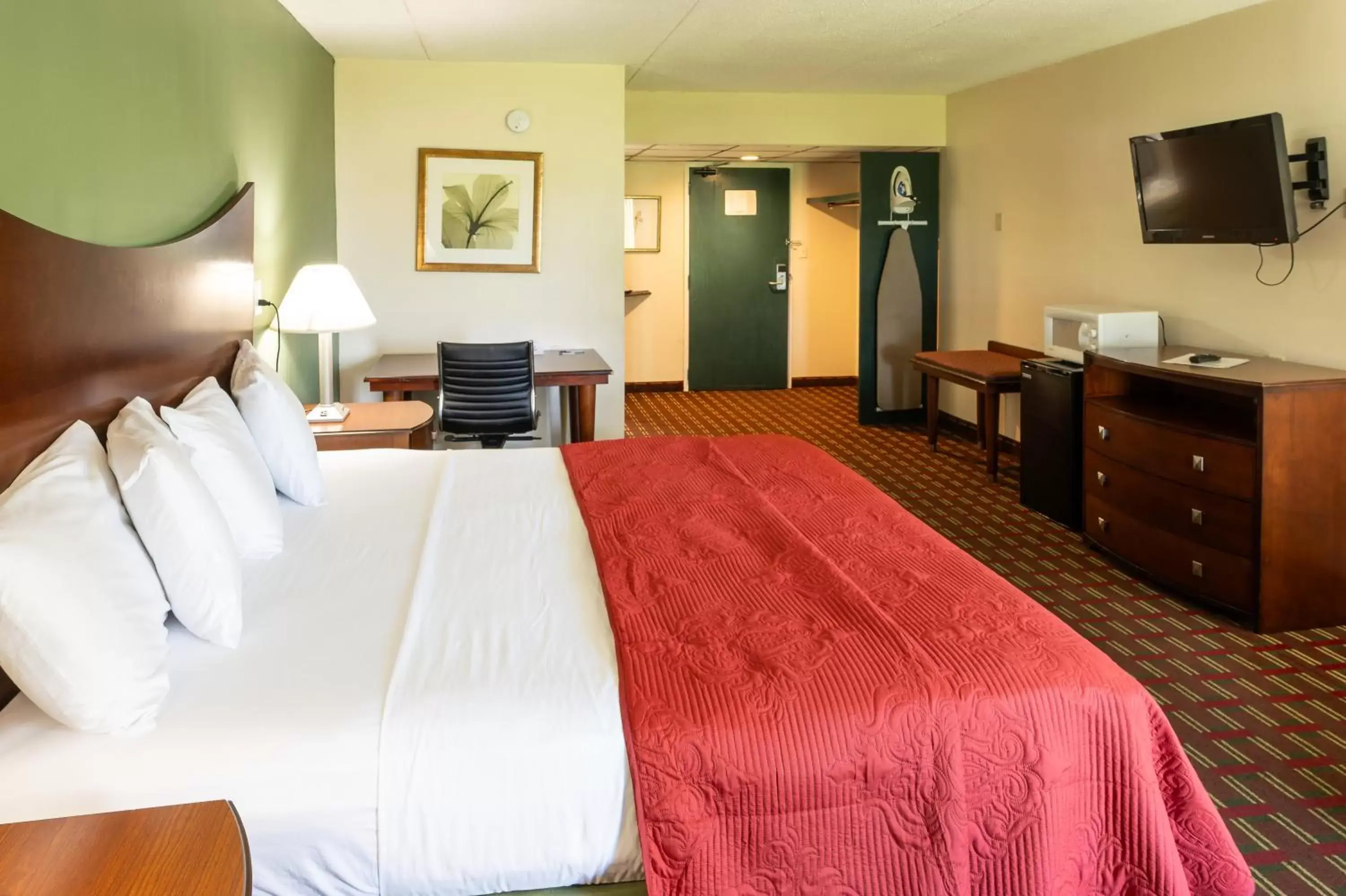 Bed in Select Inn Murfreesboro
