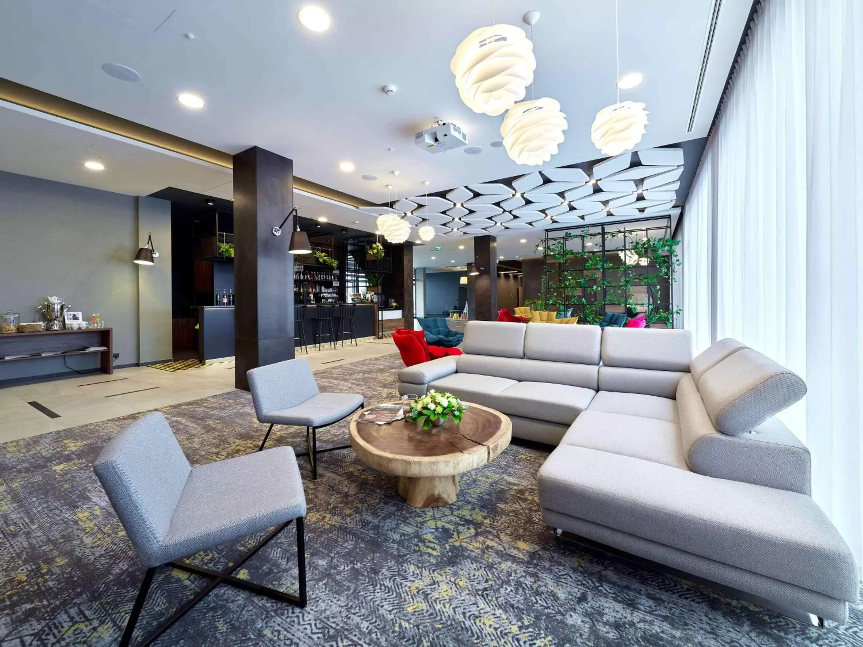 Lounge or bar, Lobby/Reception in ibis Styles Nowy Targ