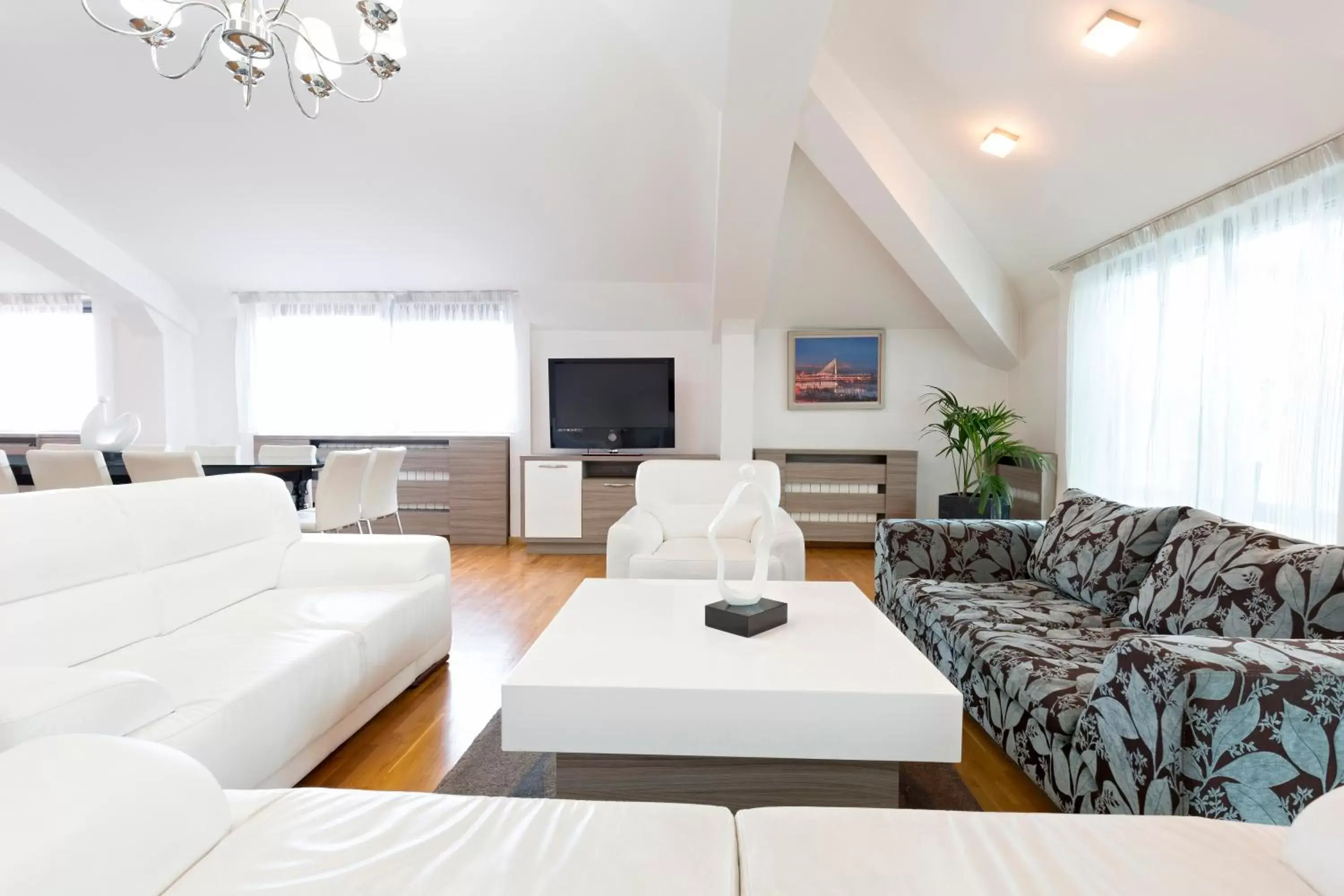 Living room, Seating Area in Garni Hotel Nevski