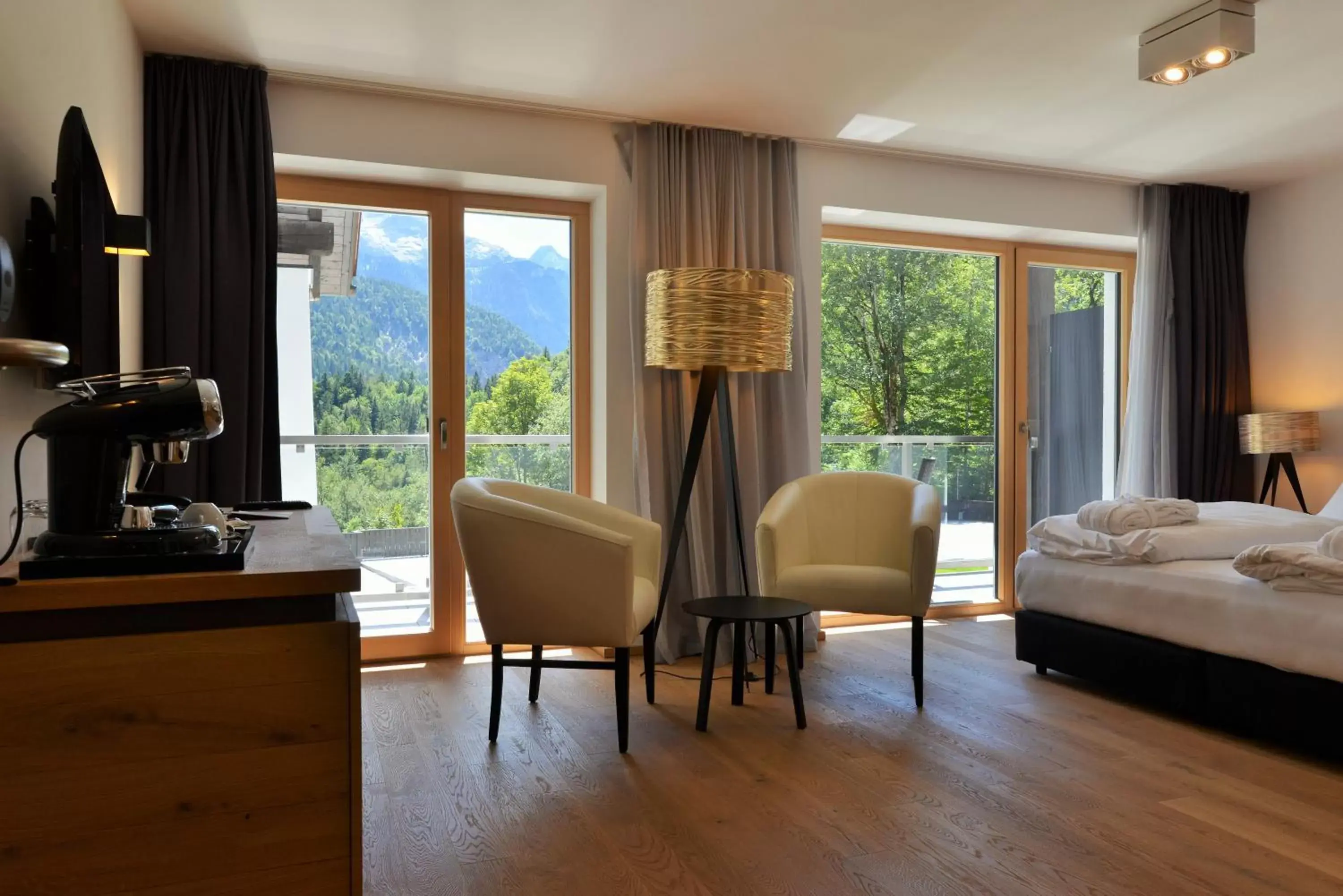 Room with Panoramic View and Balcony in Das Graseck - mountain hideaway & health care