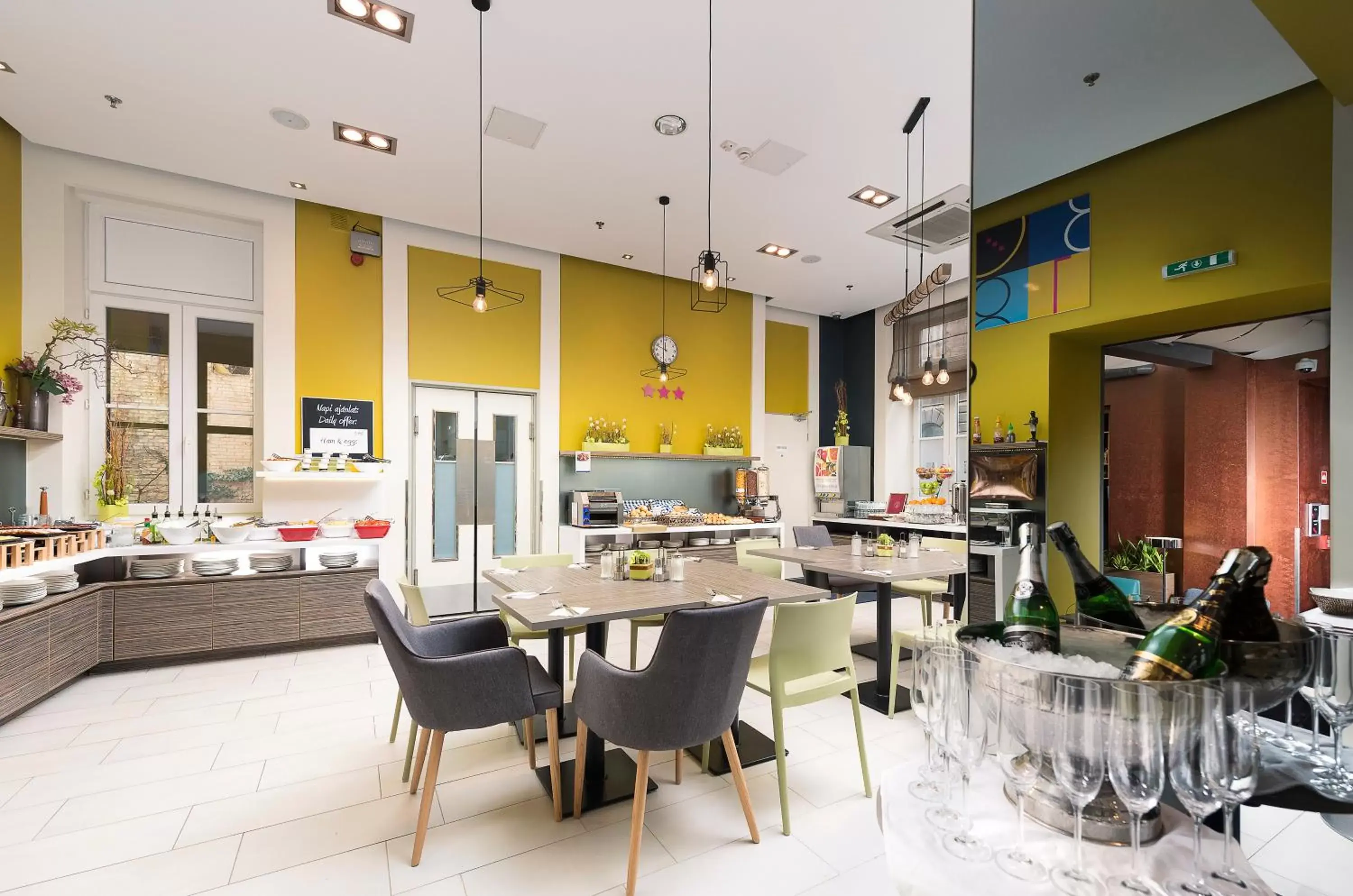 Restaurant/places to eat in Bo18 Hotel Superior Restaurant/places to eat in Bo18 Hotel Superior