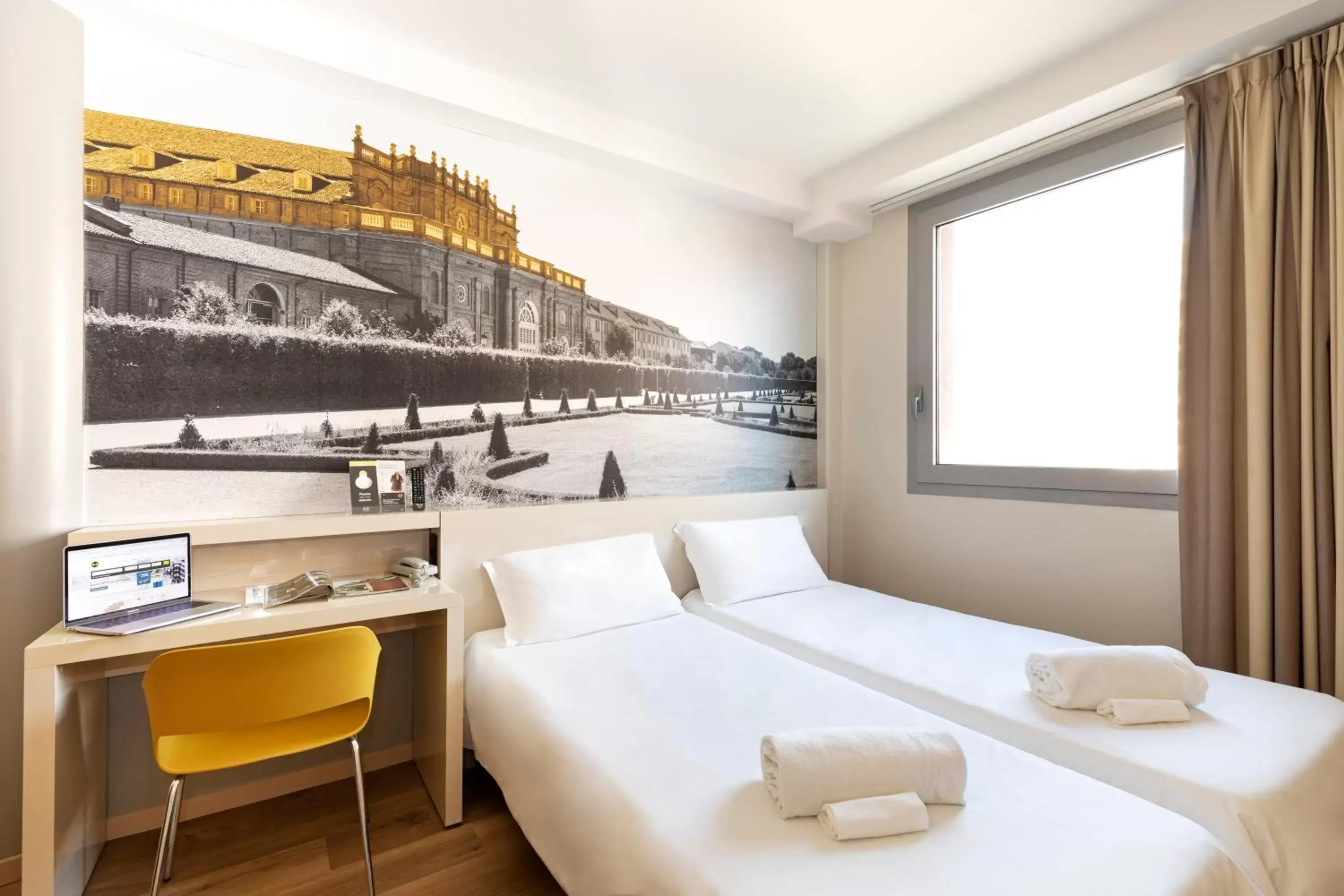 Bedroom, Bed in B&B Hotel Torino