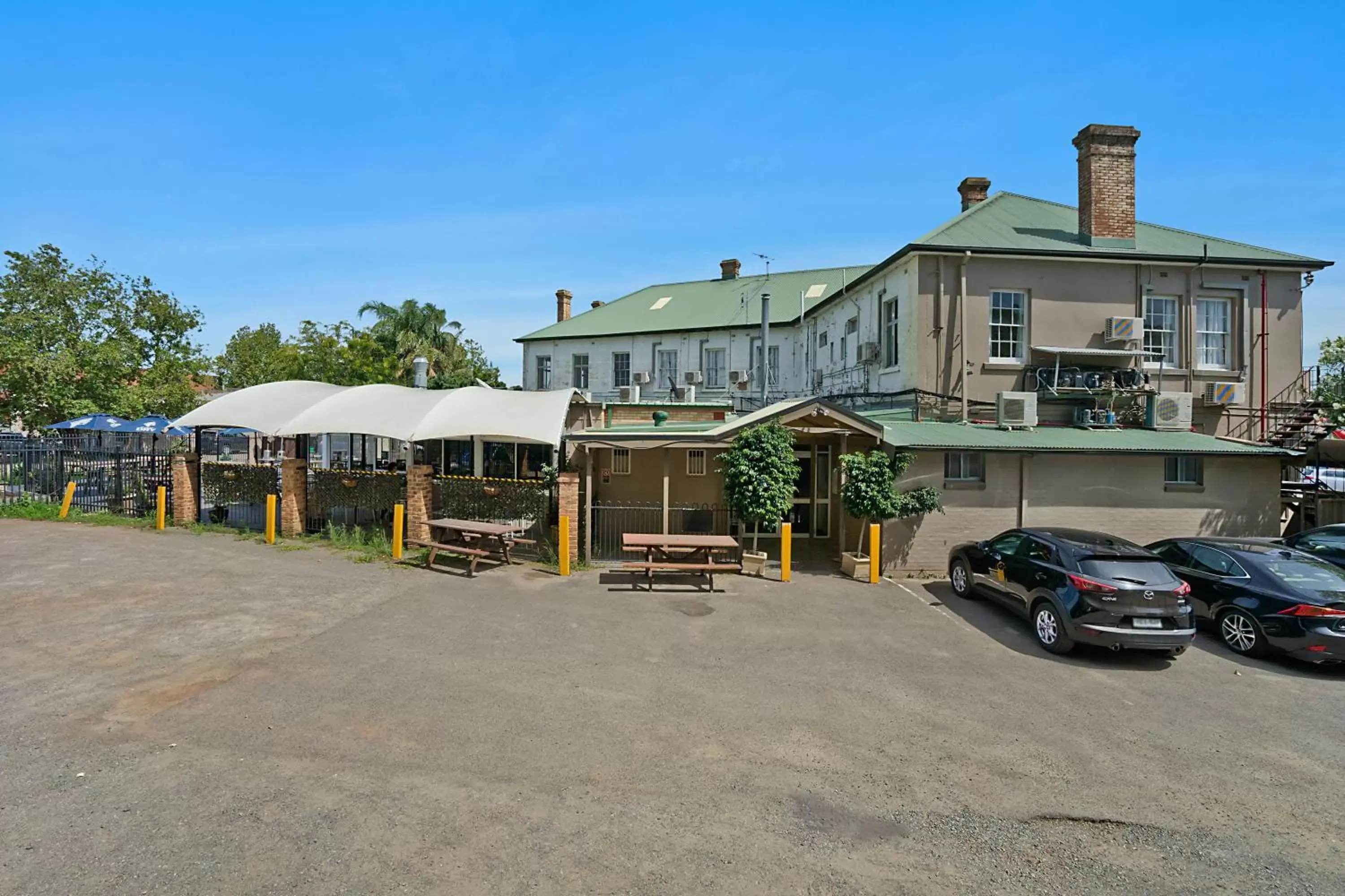 Area and facilities, Property Building in Imperial Hotel Singleton