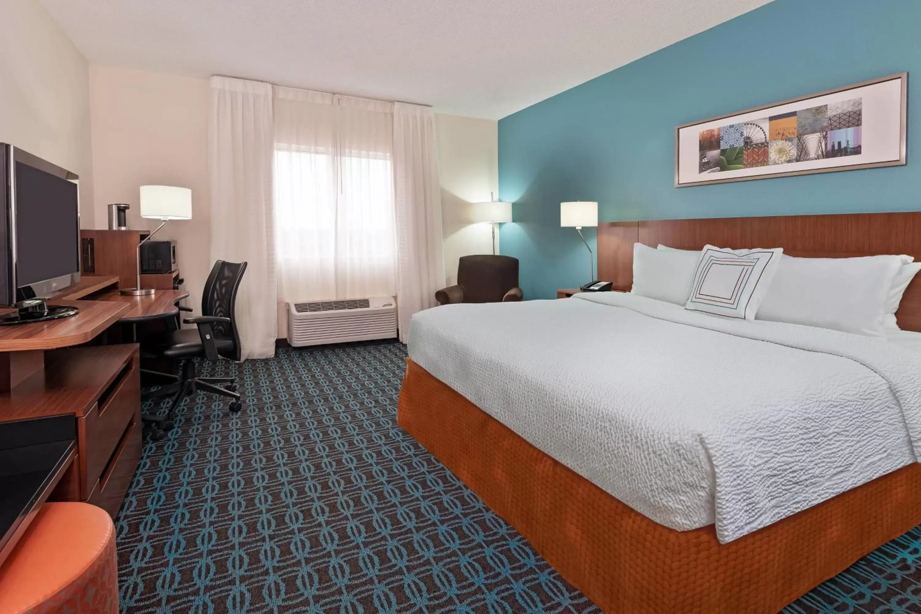 Photo of the whole room, Bed in Fairfield Inn Owensboro