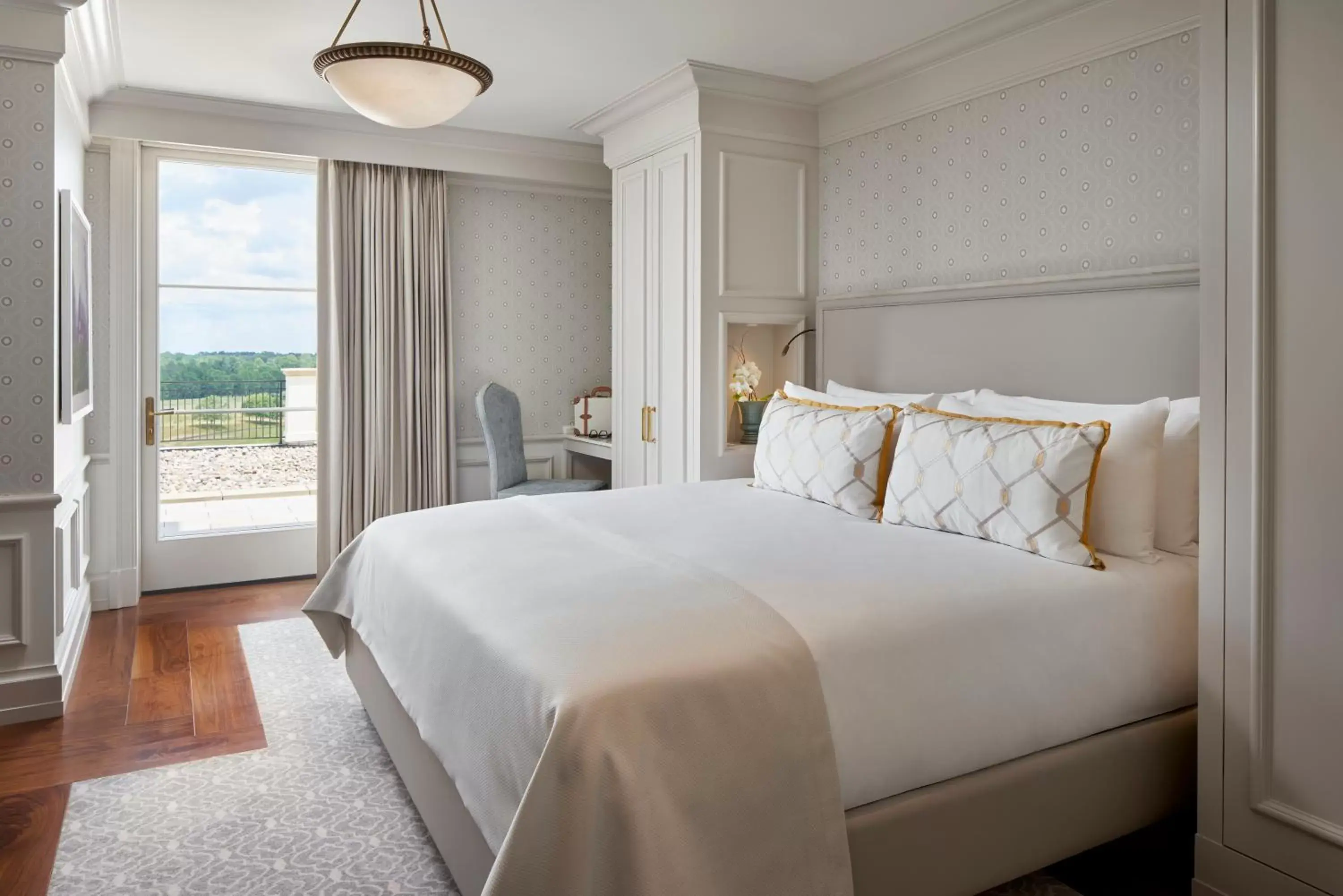 Photo of the whole room, Bed in Keswick Hall Photo of the whole room, Bed in Keswick Hall