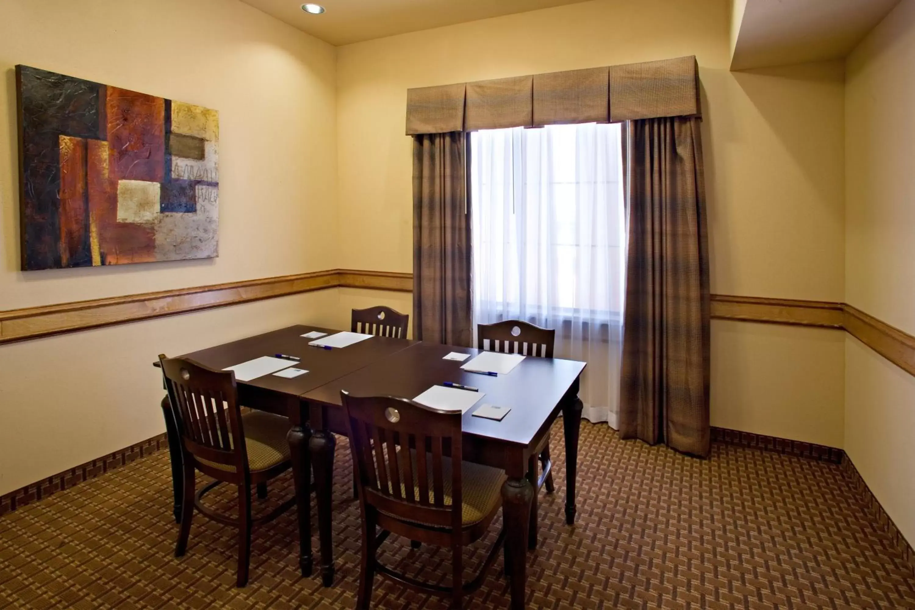 Meeting/conference room in Holiday Inn Express Hotel and Suites Kingsville, an IHG Hotel