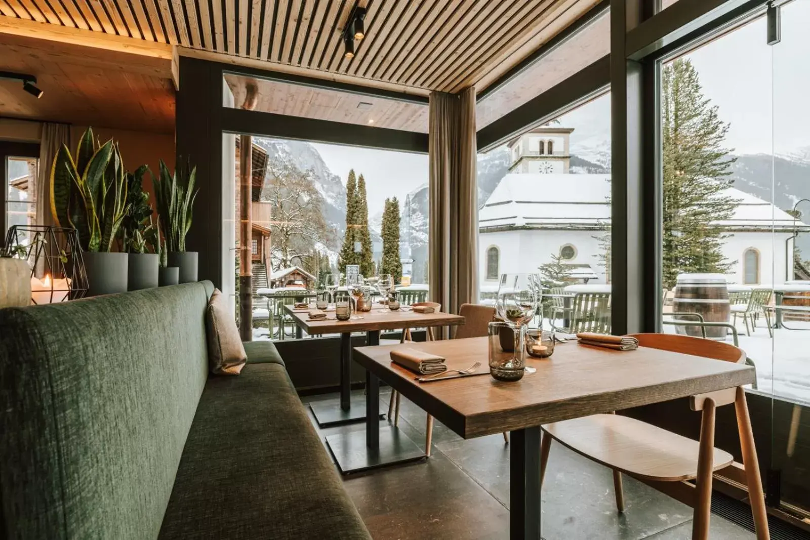 Restaurant/places to eat in Hotel Fiescherblick