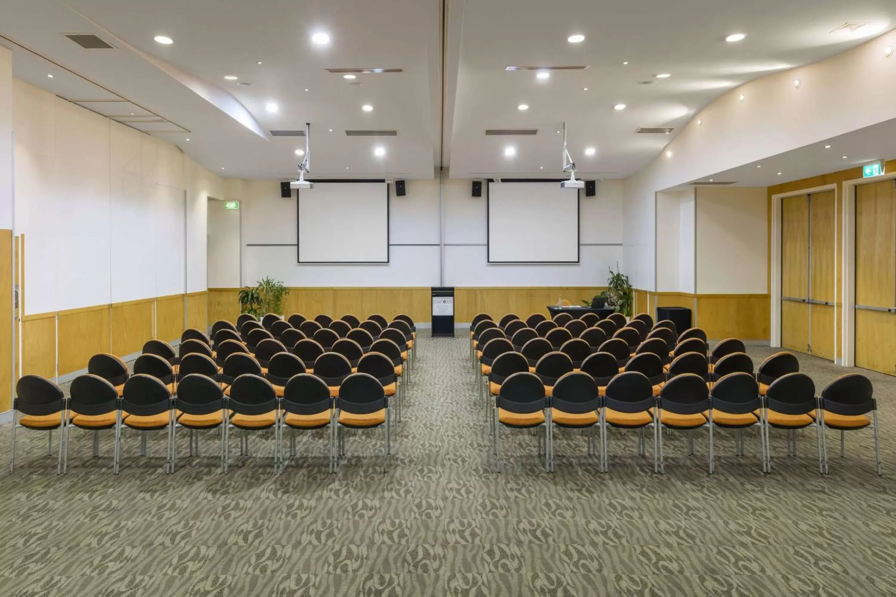 Meeting/conference room in Ramada By Wyndham Marcoola Beach