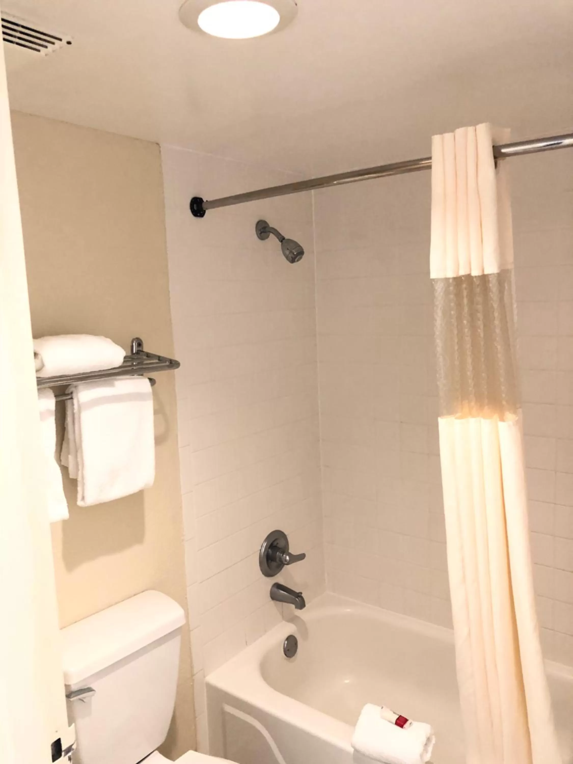 Bathroom in Super 8 by Wyndham Gulfport Airport NW Near Biloxi