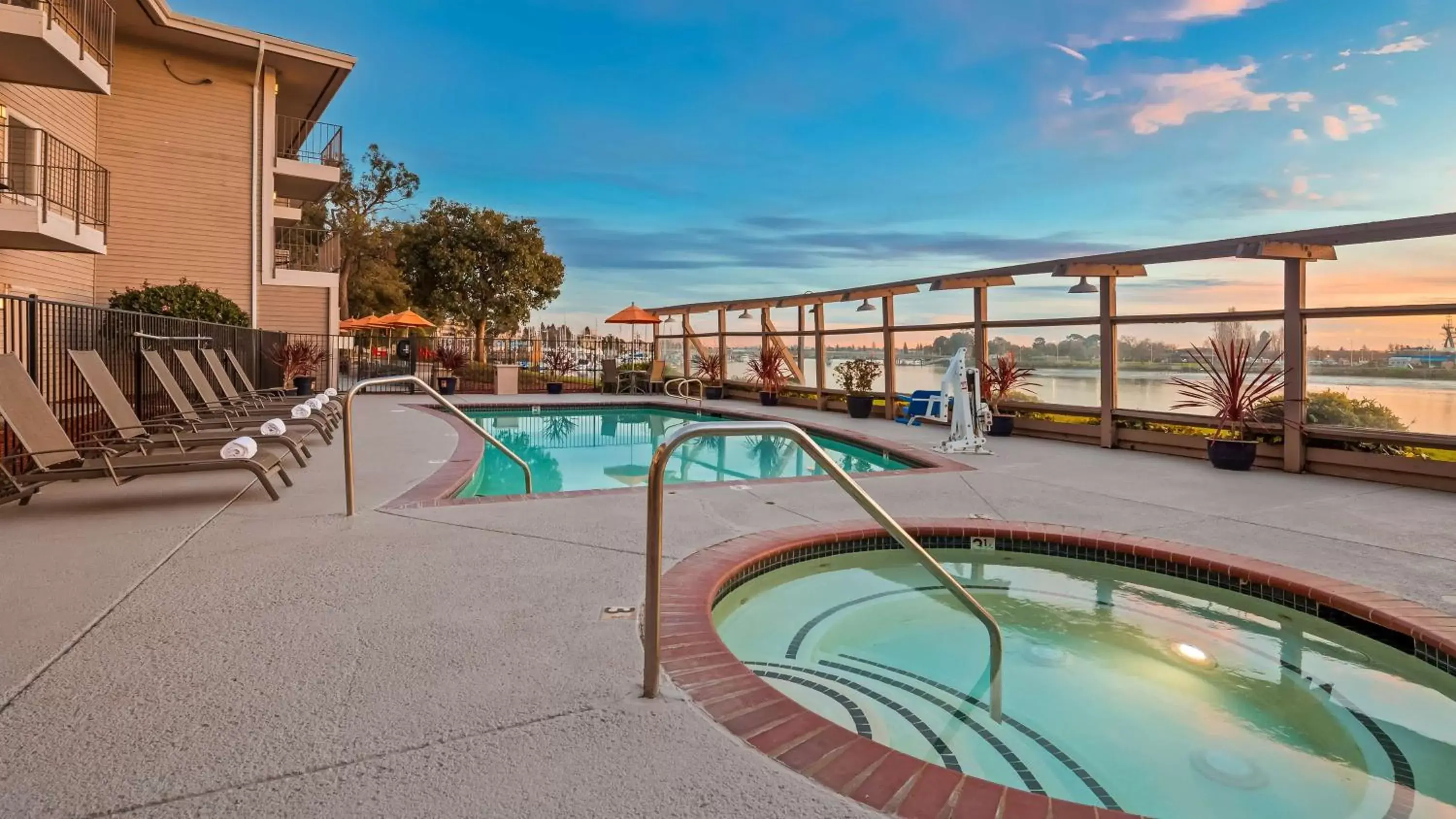 On site, Swimming Pool in Best Western Plus Bayside Hotel
