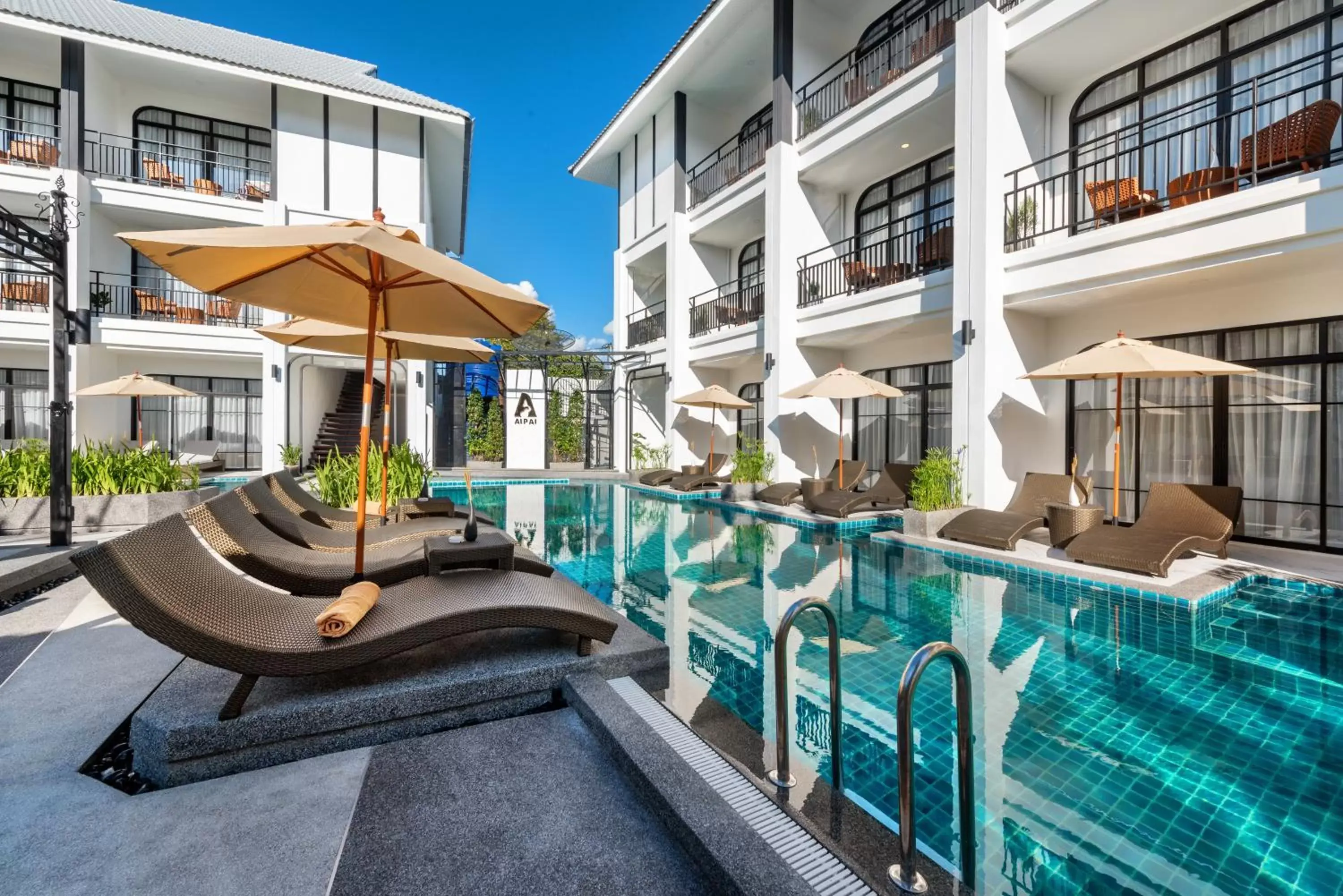 Property building, Swimming Pool in Ai Pai Hotel