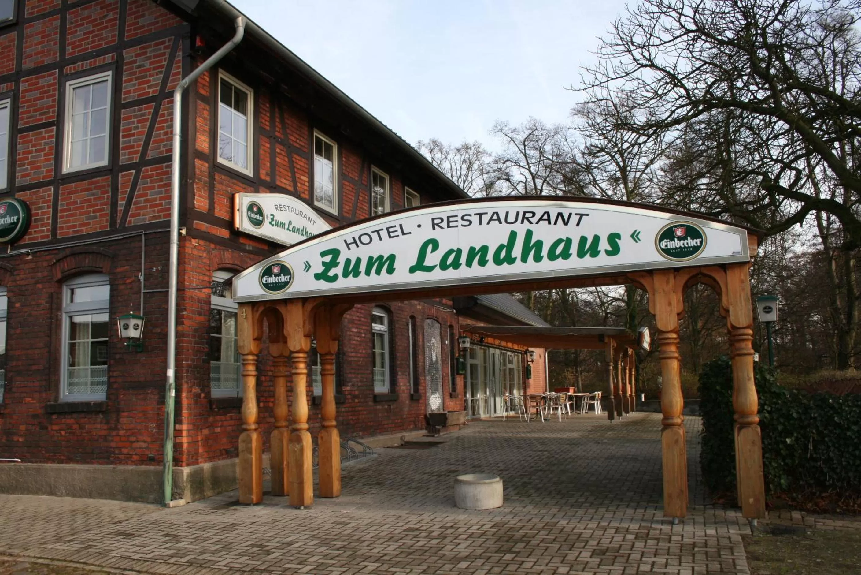 Facade/entrance in Zum Landhaus Dannenbüttel