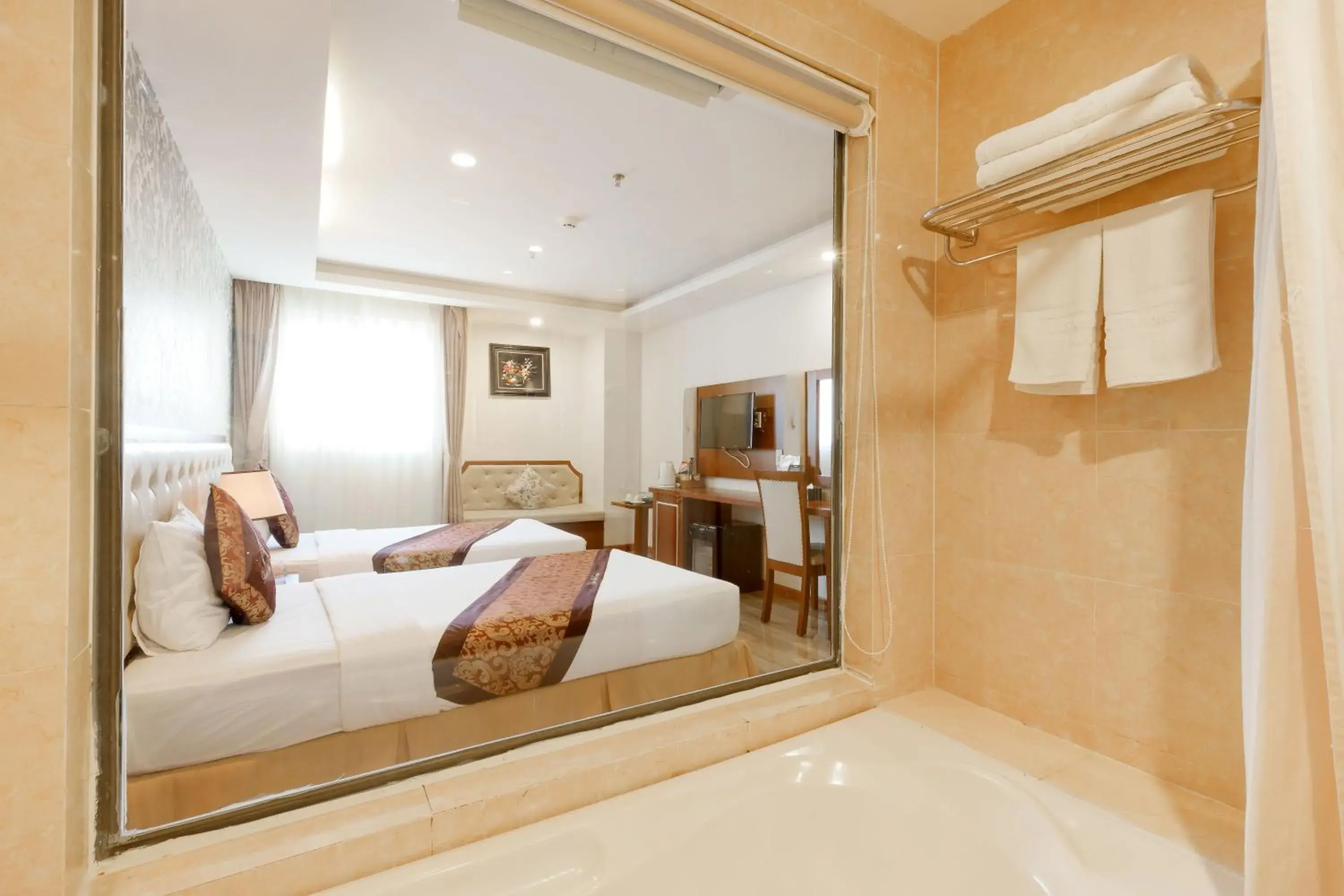 Bathroom, Bed in Paris Nha Trang Hotel