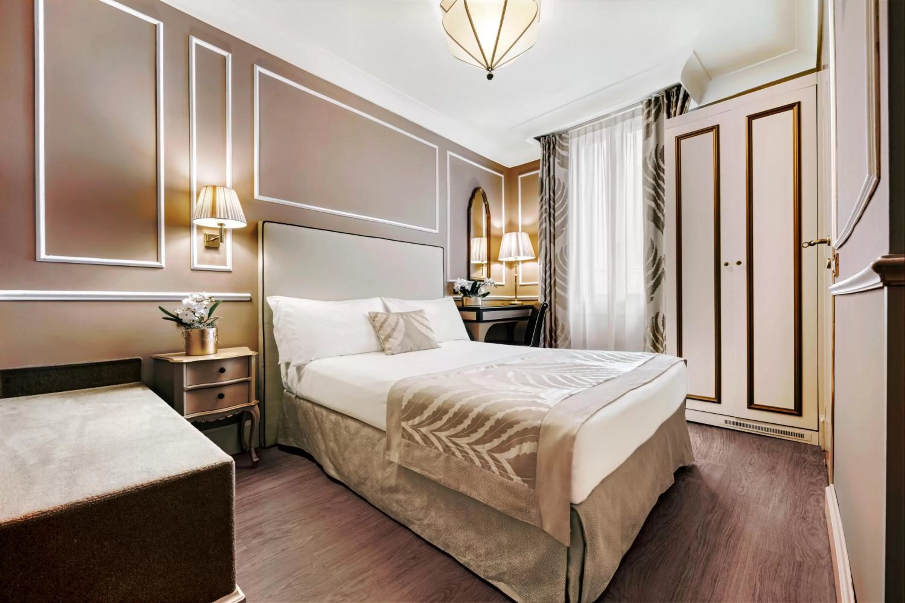 Bed in Hotel Nuovo Teson