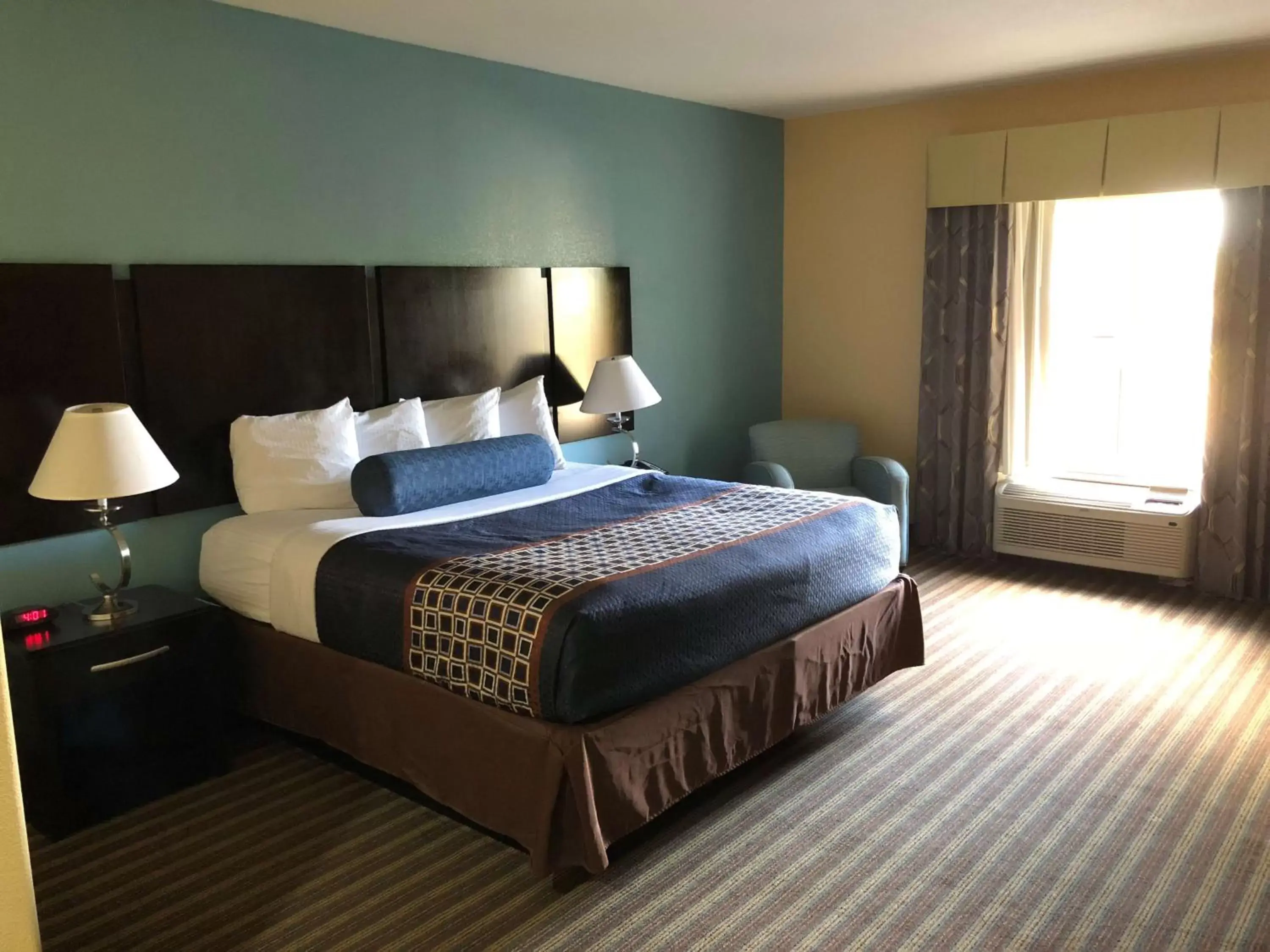 Photo of the whole room, Bed in Best Western Plus Goodman Inn & Suites Photo of the whole room, Bed in Best Western Plus Goodman Inn & Suites