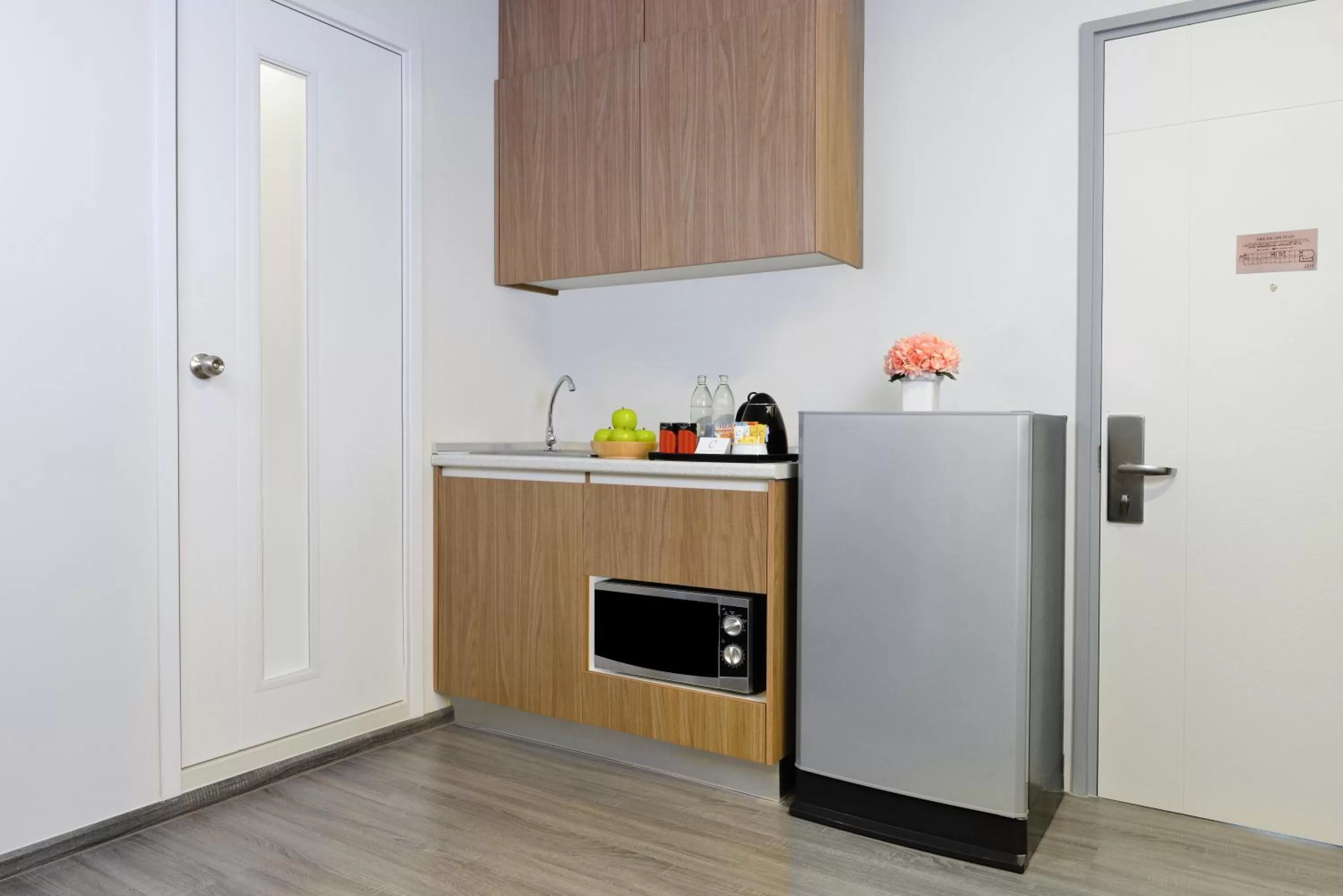 Kitchen or kitchenette in Centre Point Prime Hotel Pattaya