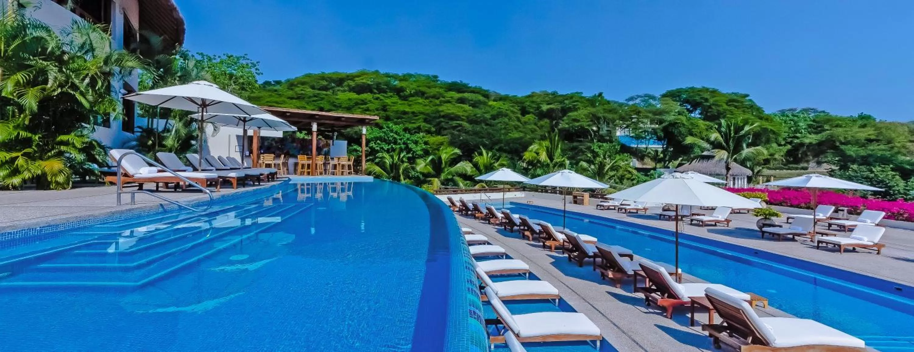 Swimming pool in Grand Matlali Suites & Villas Riviera Nayarit