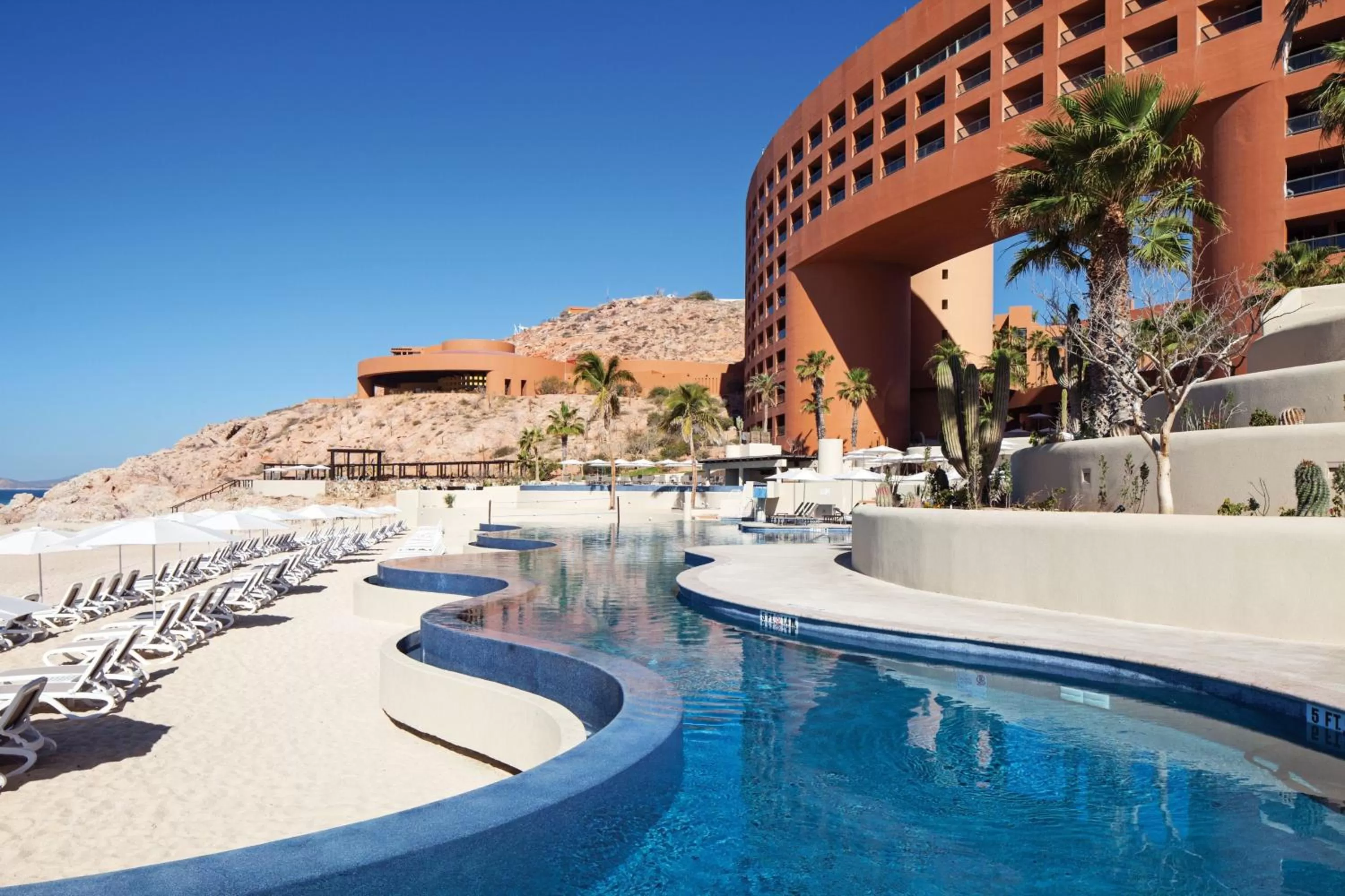 Swimming pool in The Westin Los Cabos Resort Villas