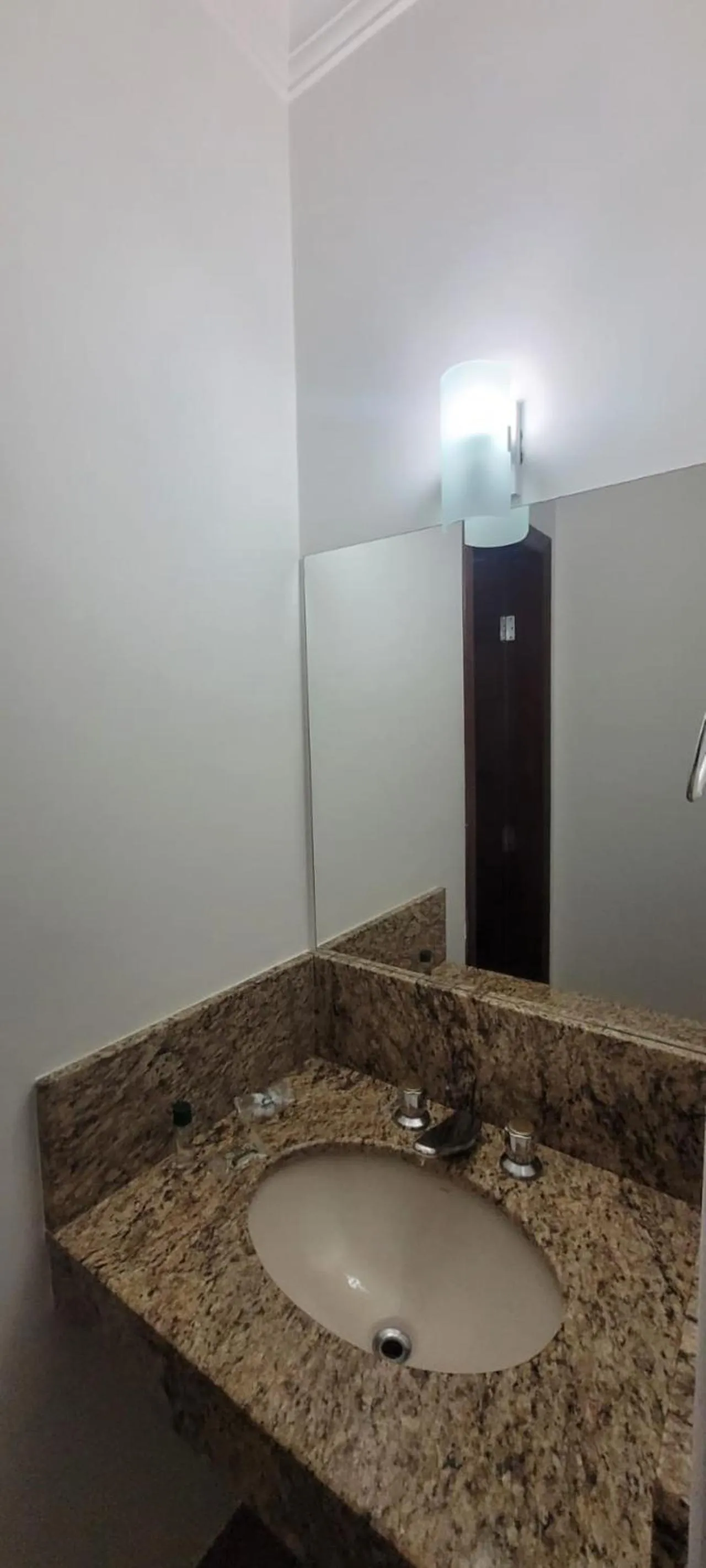 Bathroom in VOA Hotel Rezende