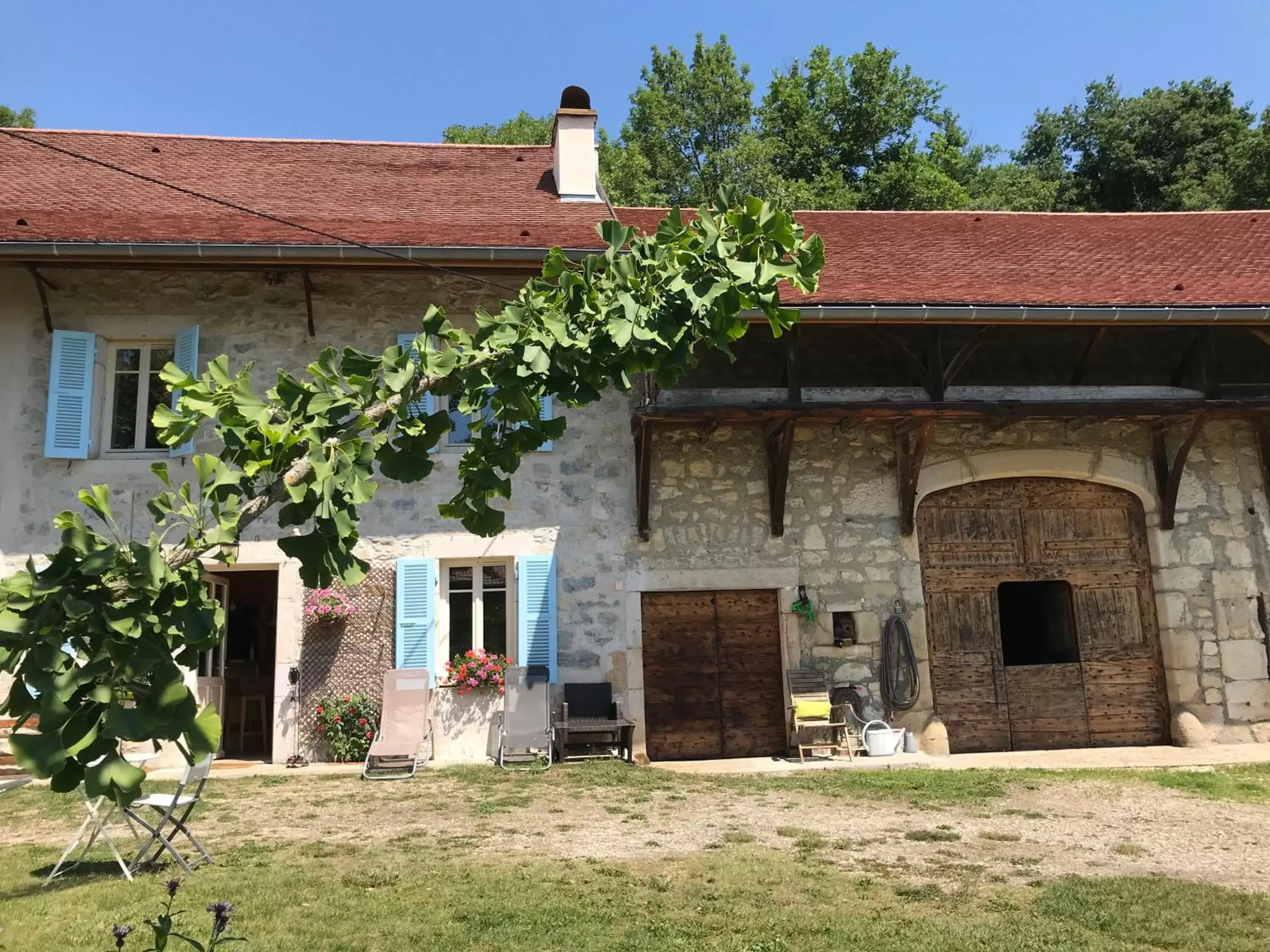 Property Building in Chambres d'hôtes des Deux Lacs