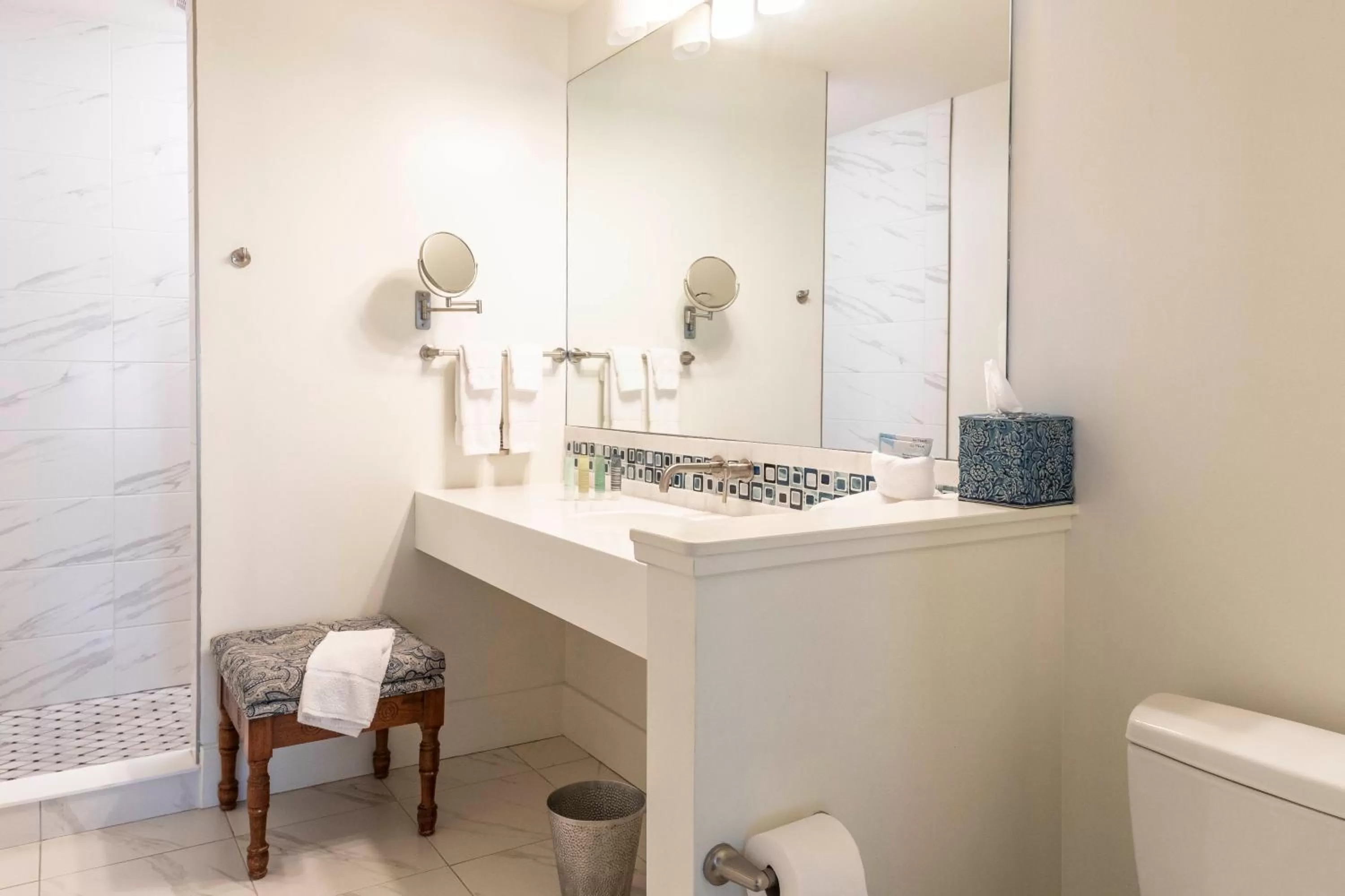 Bathroom in Hotel Broad Ripple