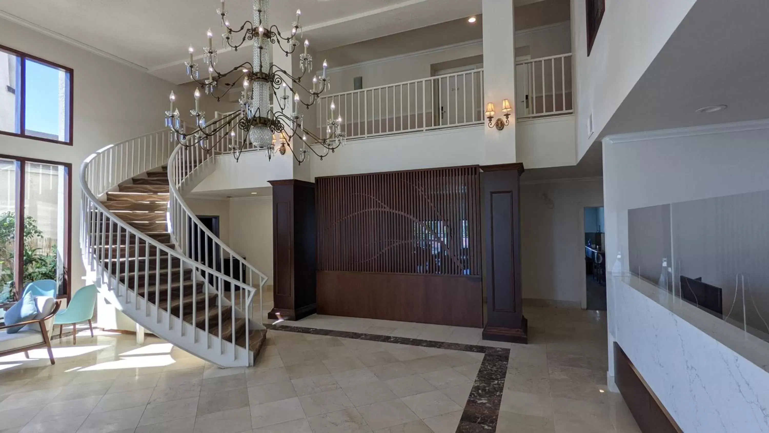 Lobby or reception in Brookhurst Plaza Inn