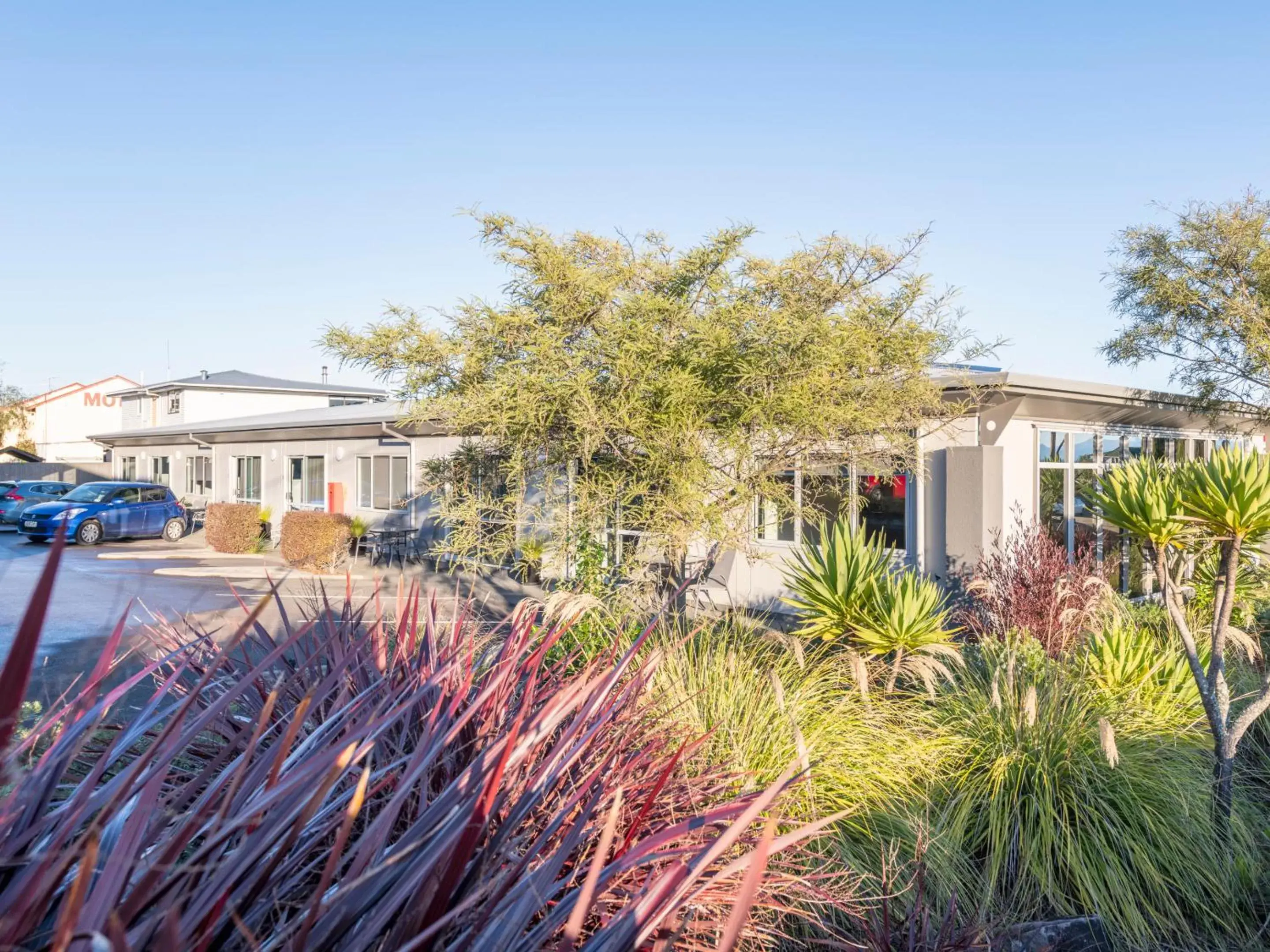 Property Building in Lake Taupo Motor Inn