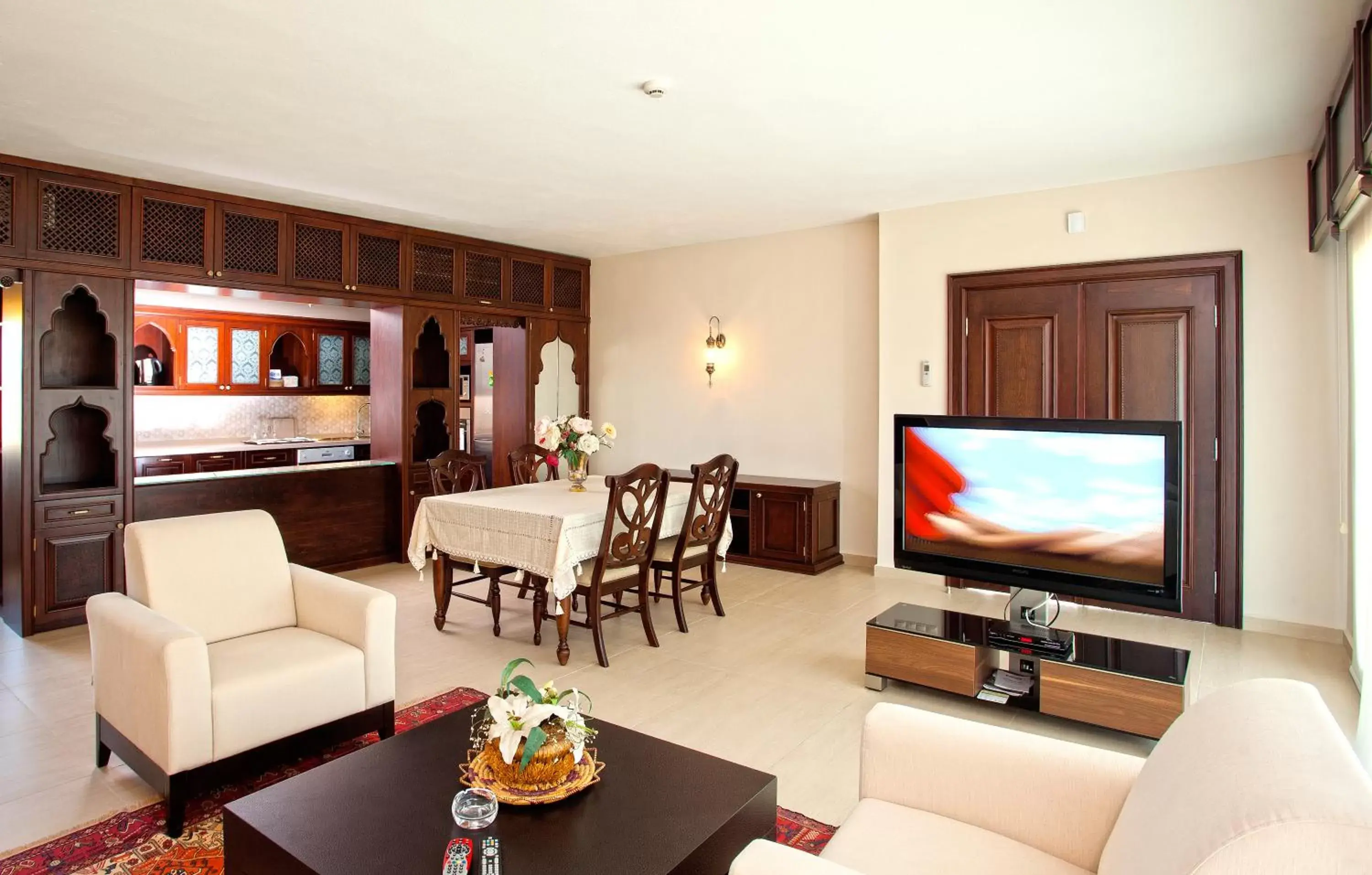 TV and multimedia, Seating Area in Salmakis Resort & Spa