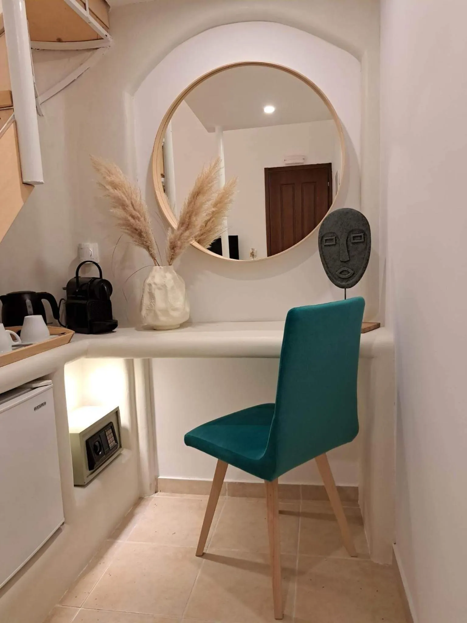 Seating area in Amerisa Suites & Villa