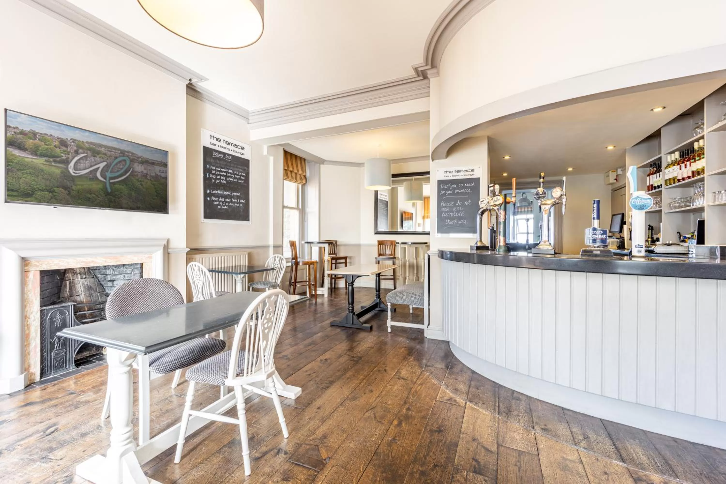 Lounge or bar in Best Western Walton Park Hotel