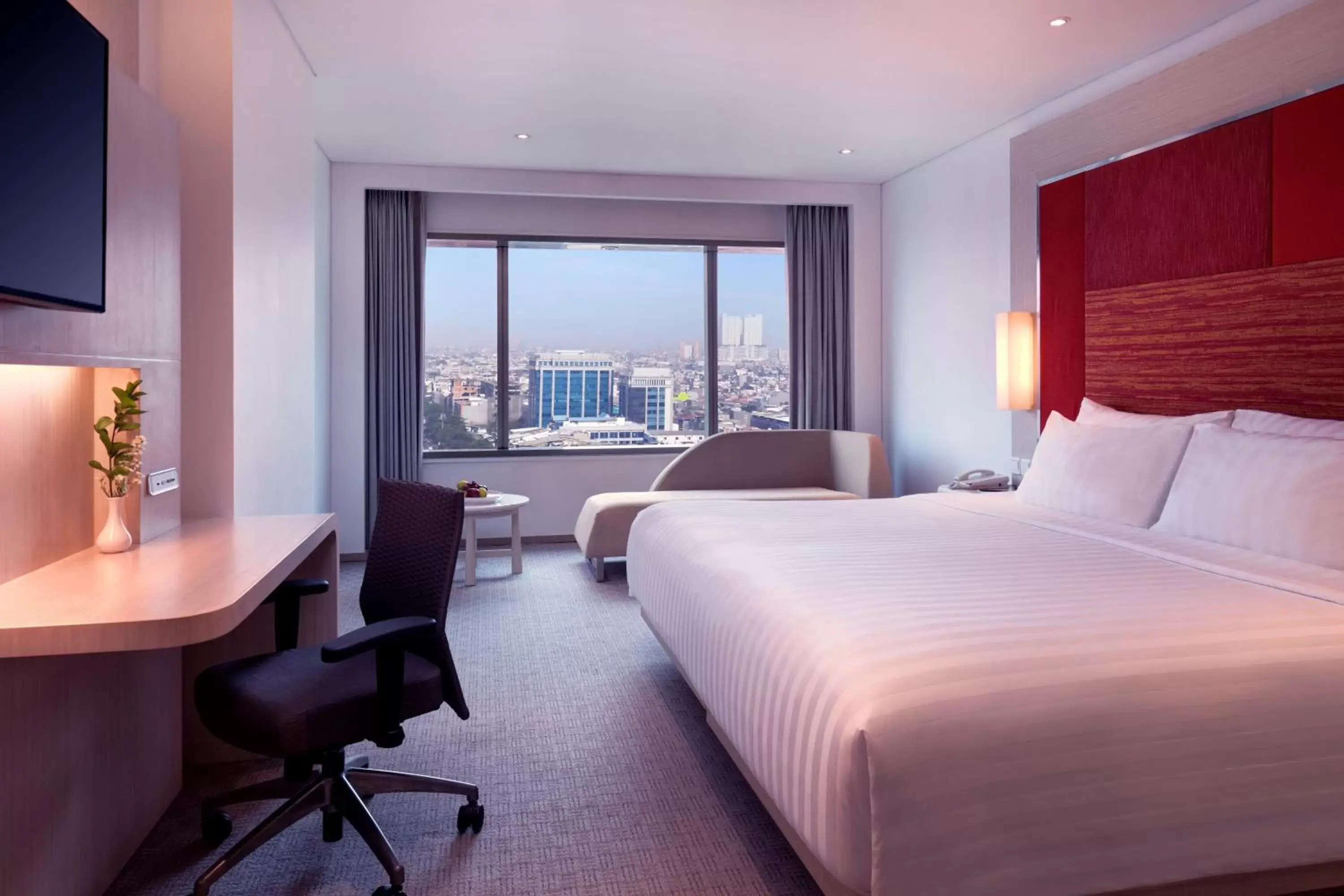 Bedroom in Grand Mercure Jakarta Harmoni