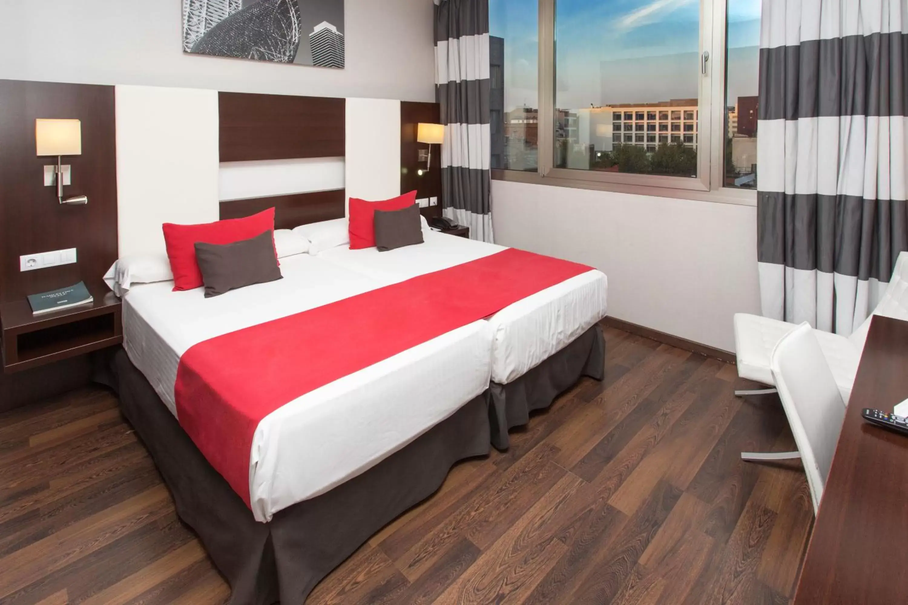 Bed in Hotel & Spa Villa Olimpica Suites