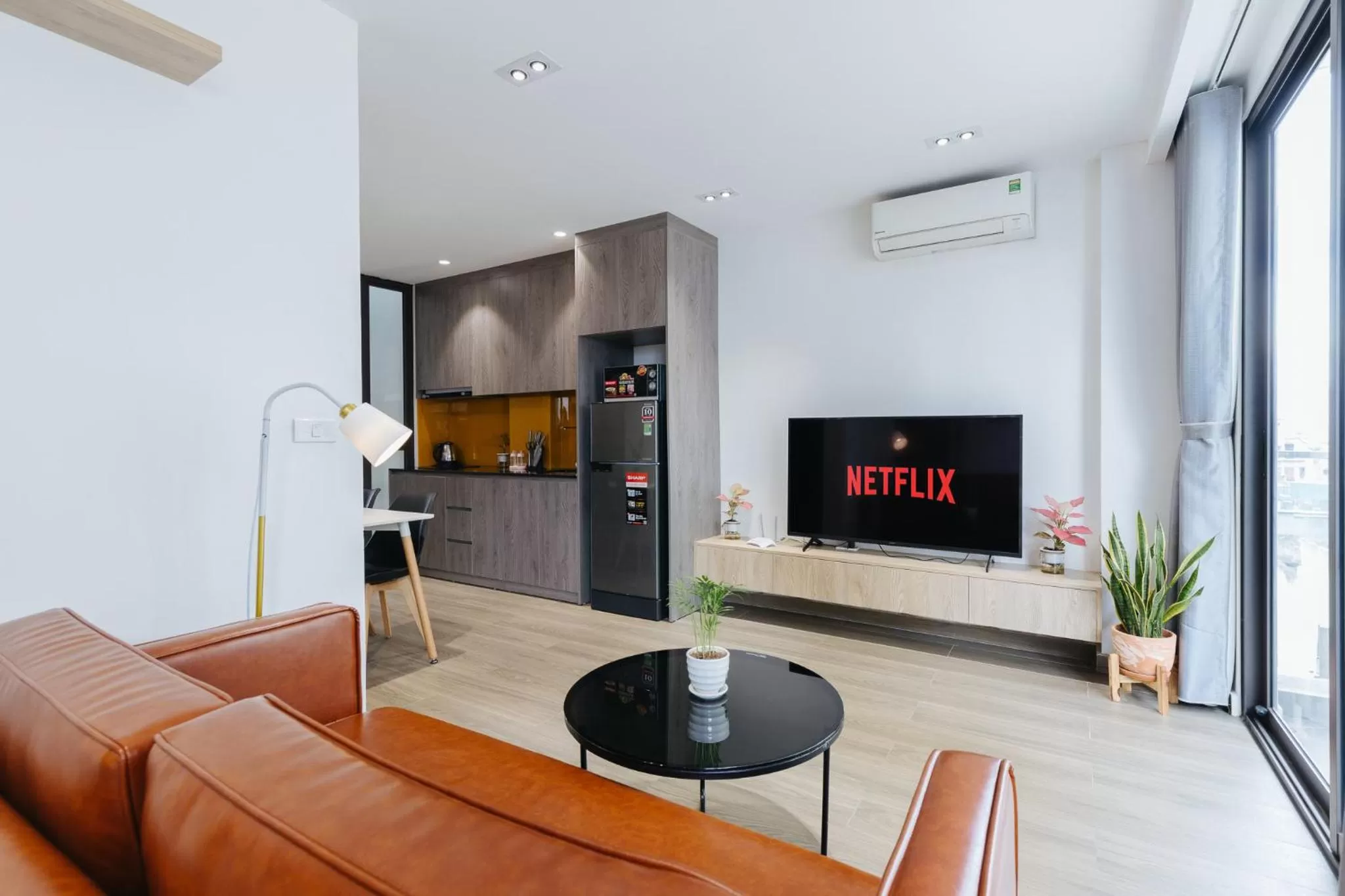 Kitchen or kitchenette in LUCK APART 8 - Hanoi Westlake Balcony Studio