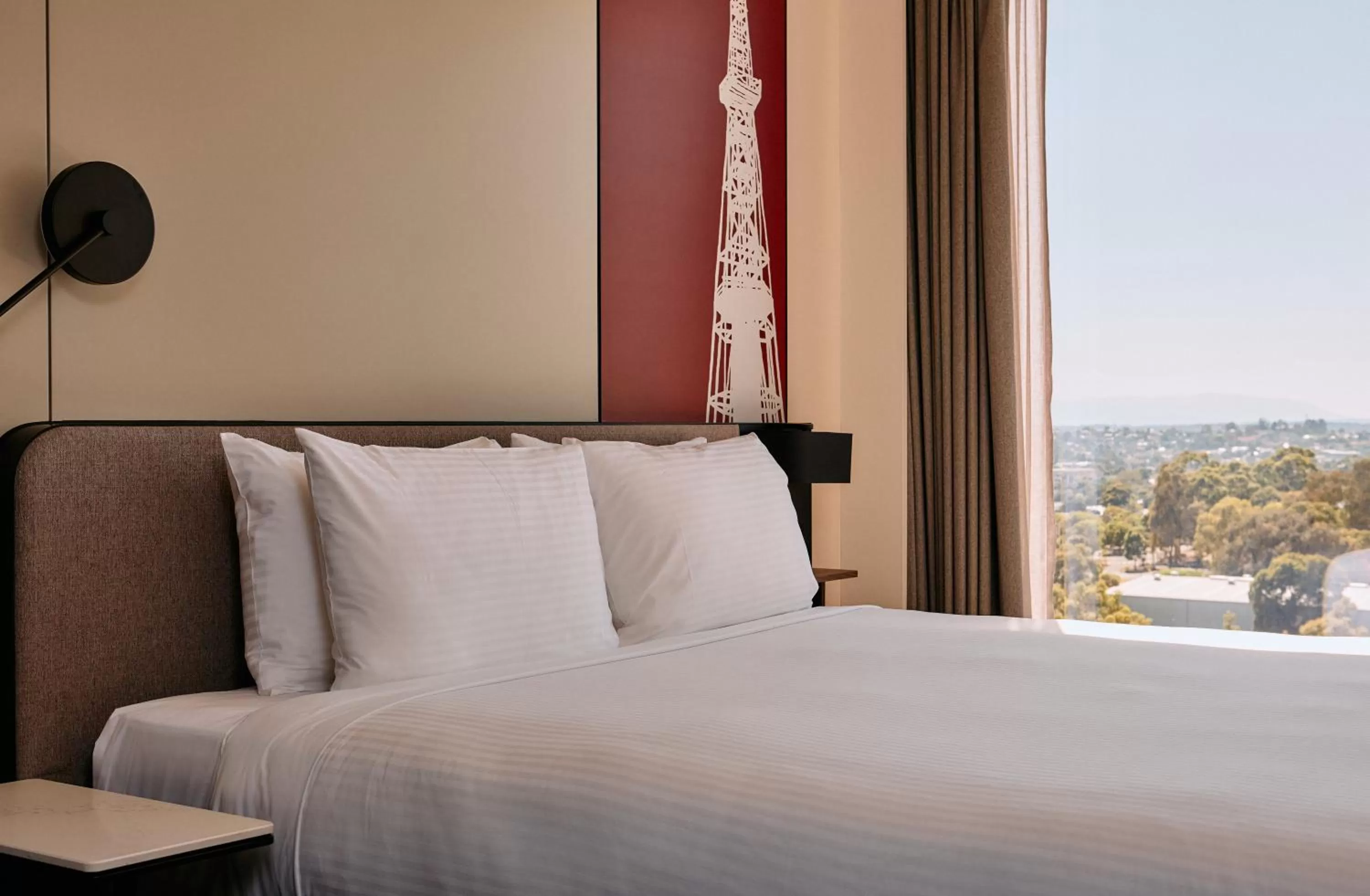 Bed in Mercure Melbourne Doncaster