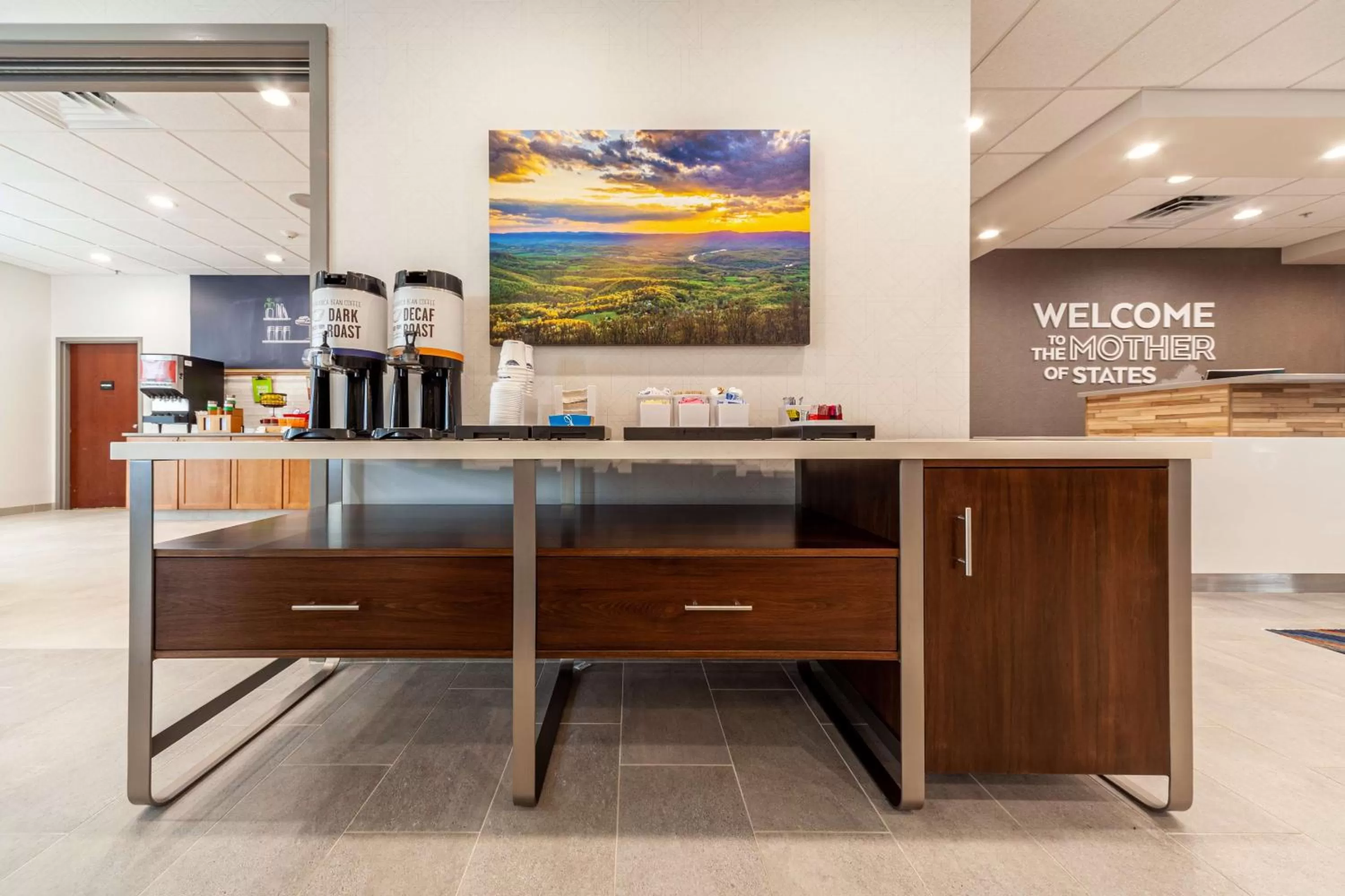 Breakfast in Hampton Inn Winchester