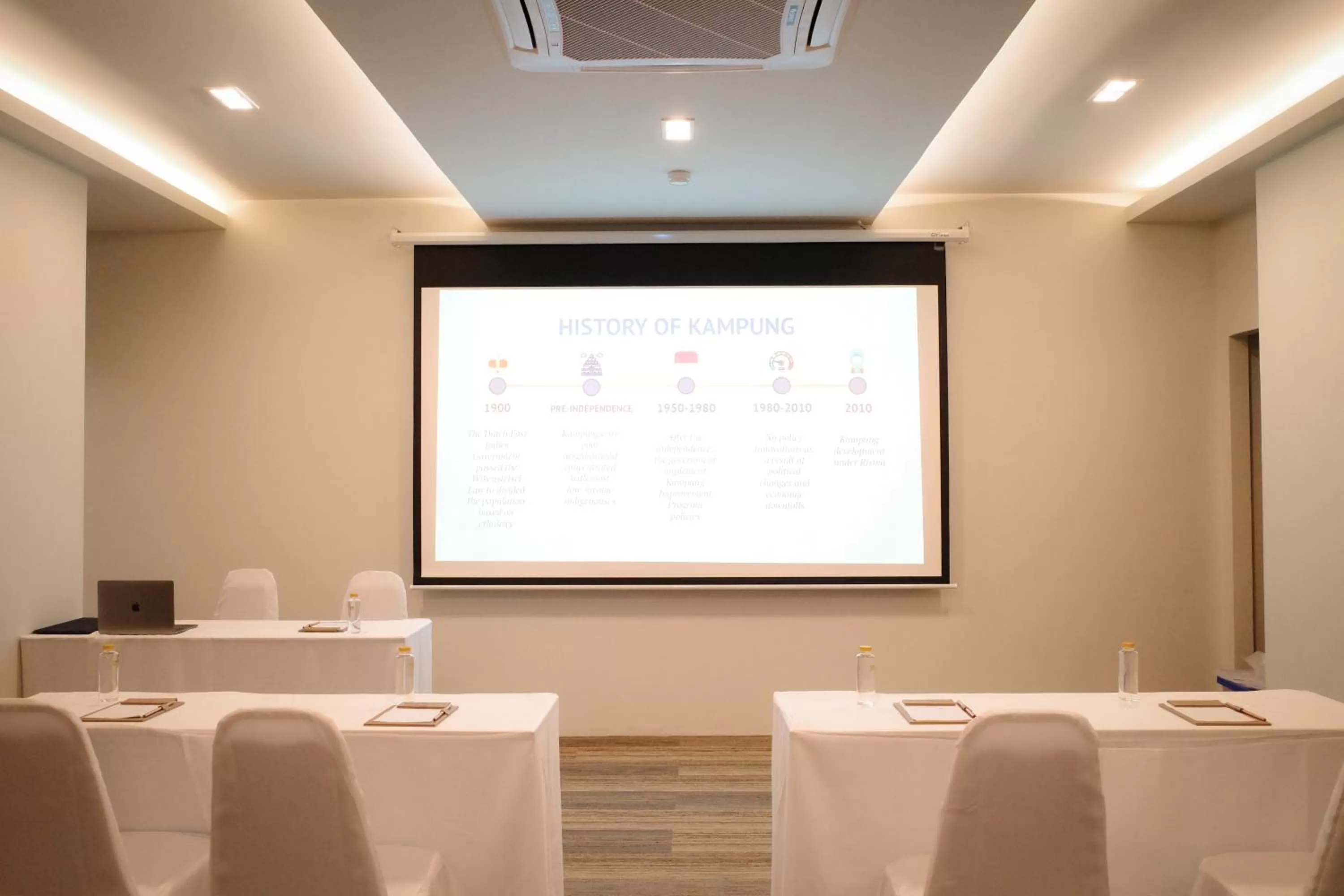 Meeting/conference room in The Rise Suites Hotel, Chiang Mai - SHA Extra Plus