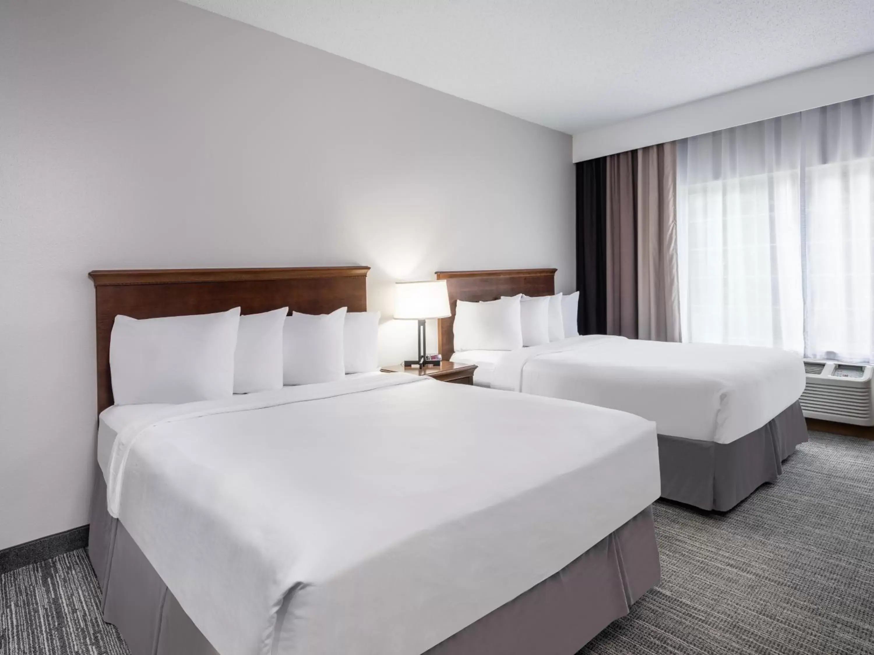 Bedroom, Bed in Country Inn & Suites by Radisson, Toledo, OH