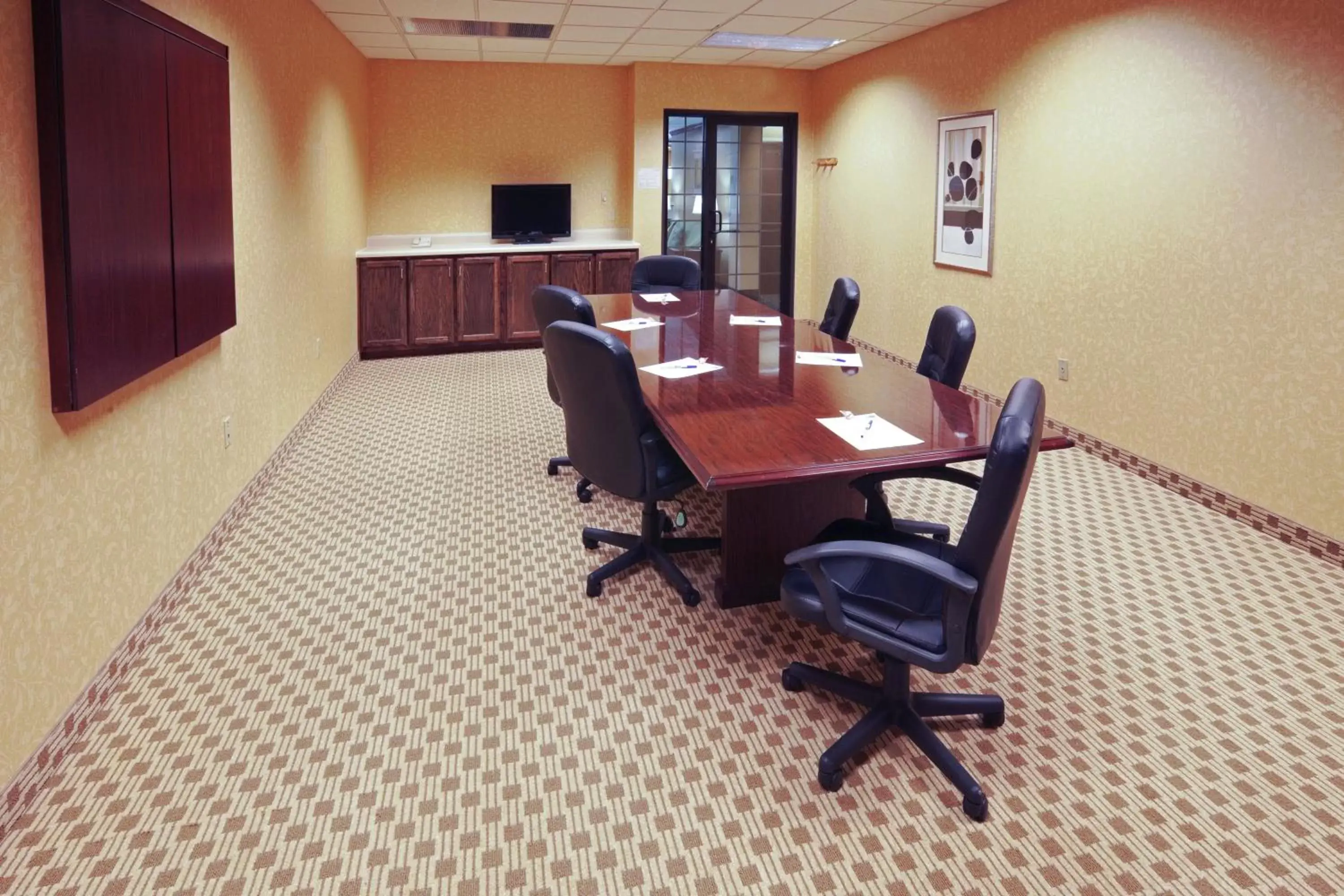 Meeting/conference room in Holiday Inn Express Hotel & Suites Lebanon