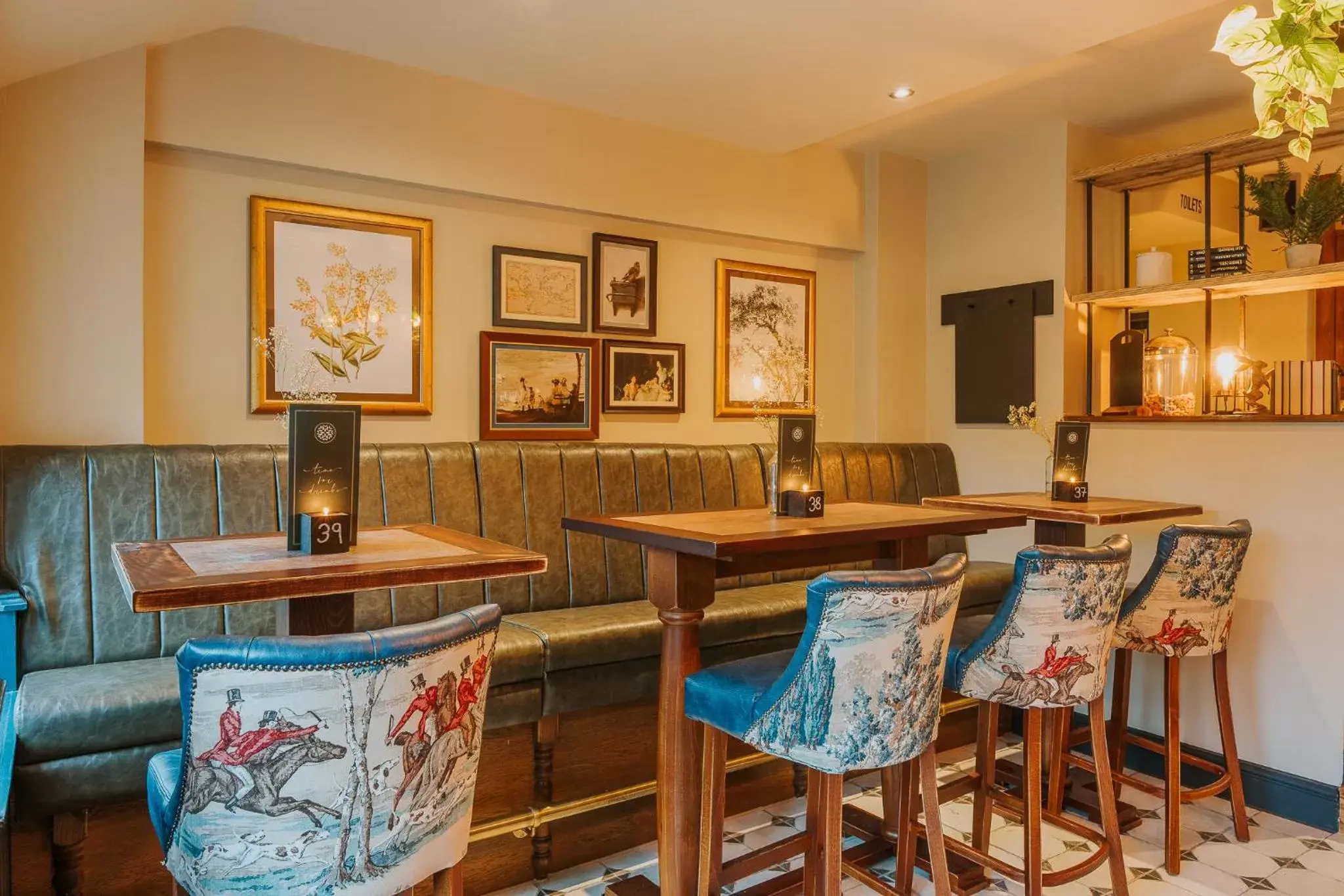 Lounge or bar, Restaurant/Places to Eat in Grouse & Claret, Matlock by Marston's Inns