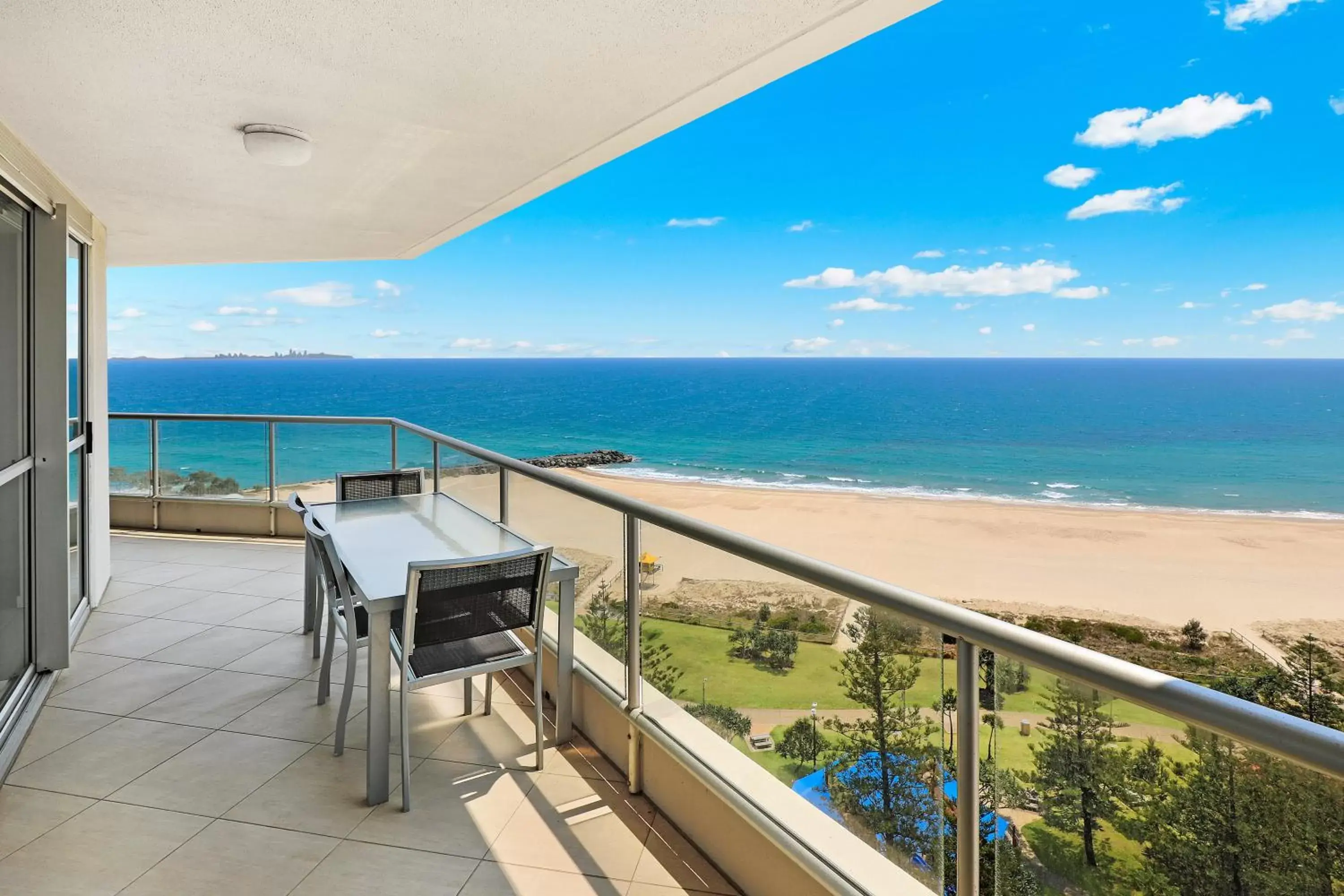 Balcony/Terrace, Sea View in Points North Apartments