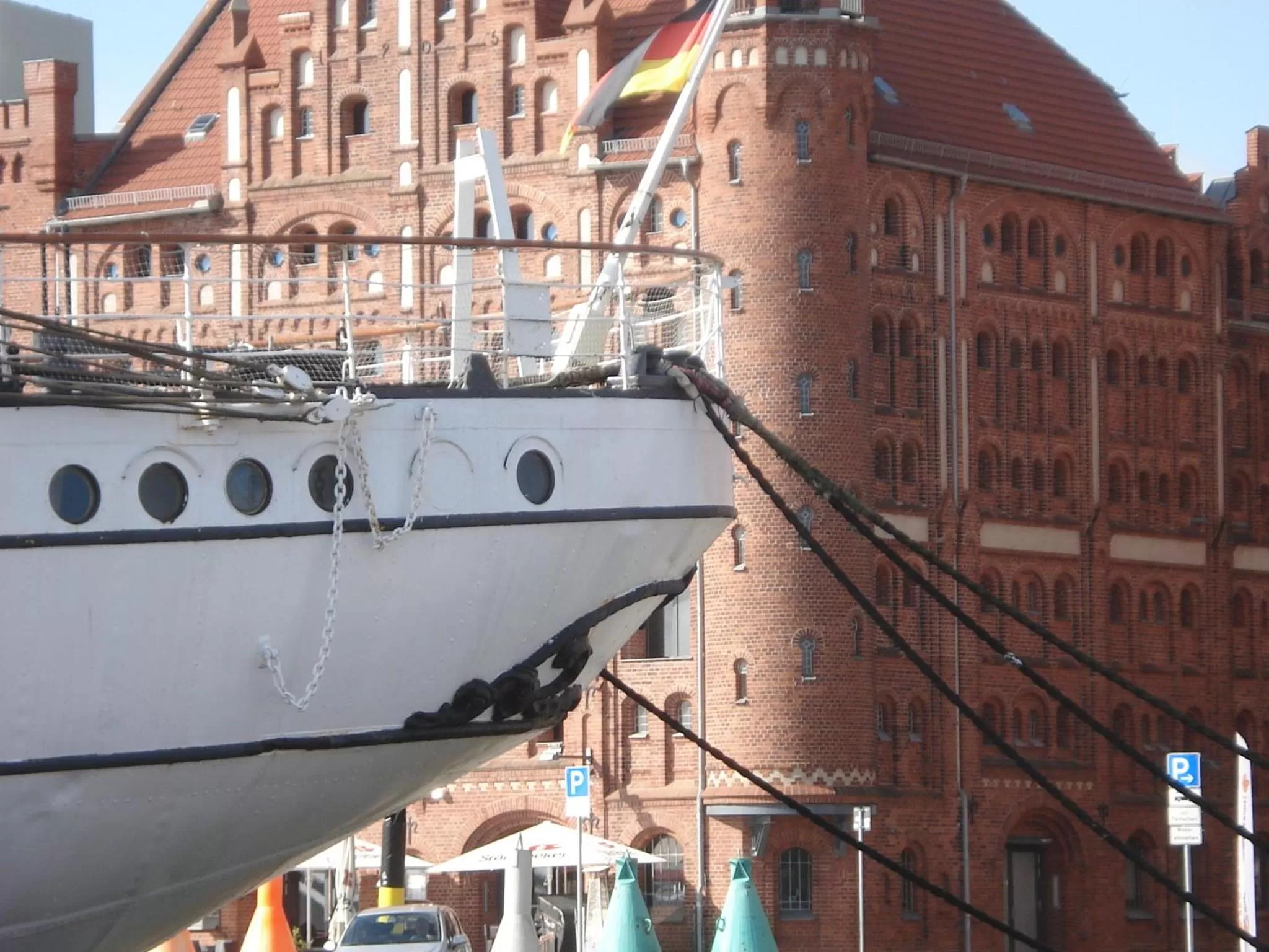 Property building in Hotel Pension Zur Fährbrücke