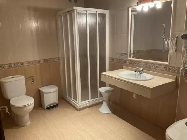 Bathroom in Hotel el Sol