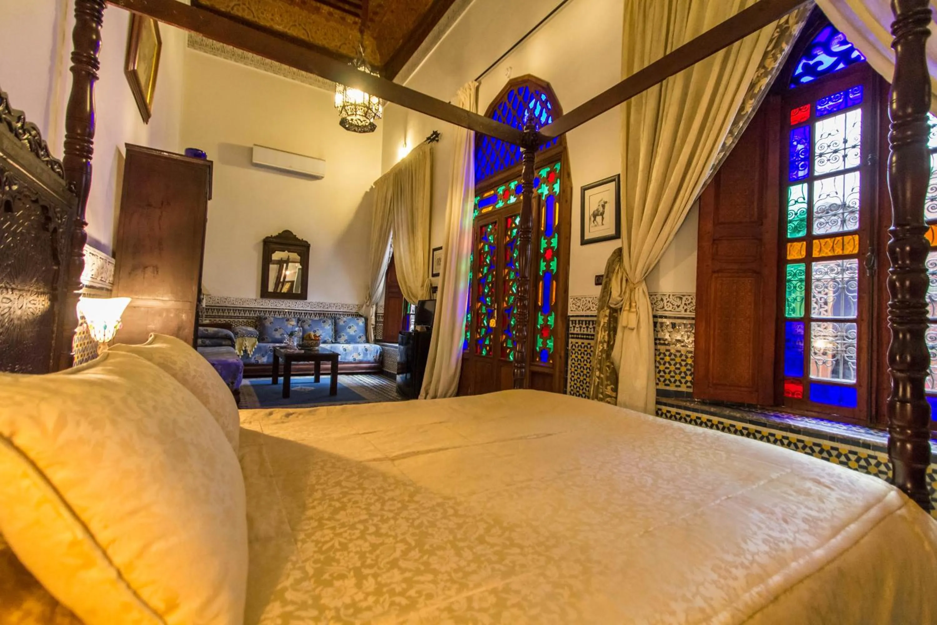 TV and multimedia, Bed in Riad - Dar Al Andalous