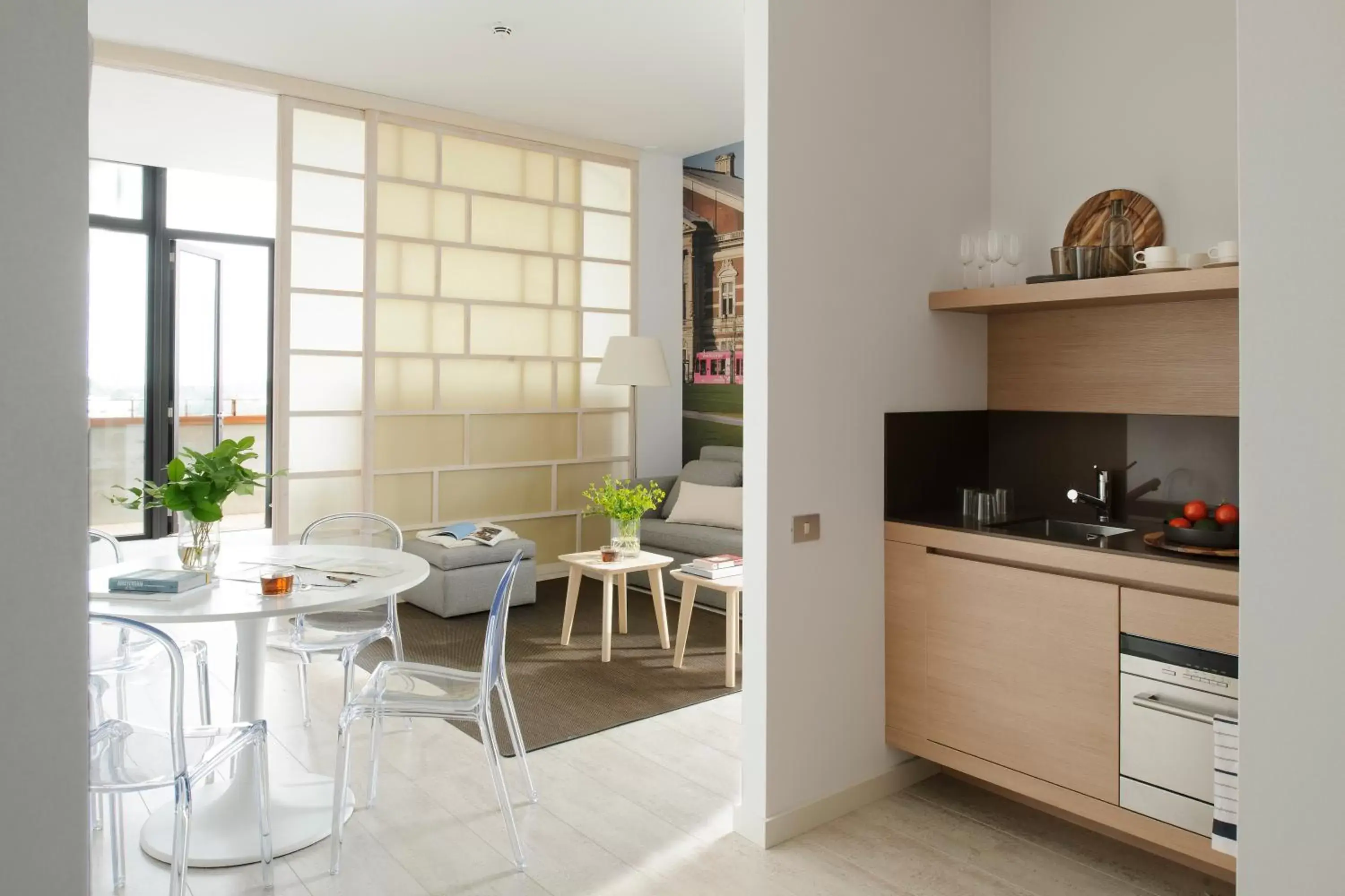 Living room, Kitchen/Kitchenette in Eric Vökel Boutique Apartments - Amsterdam Suites