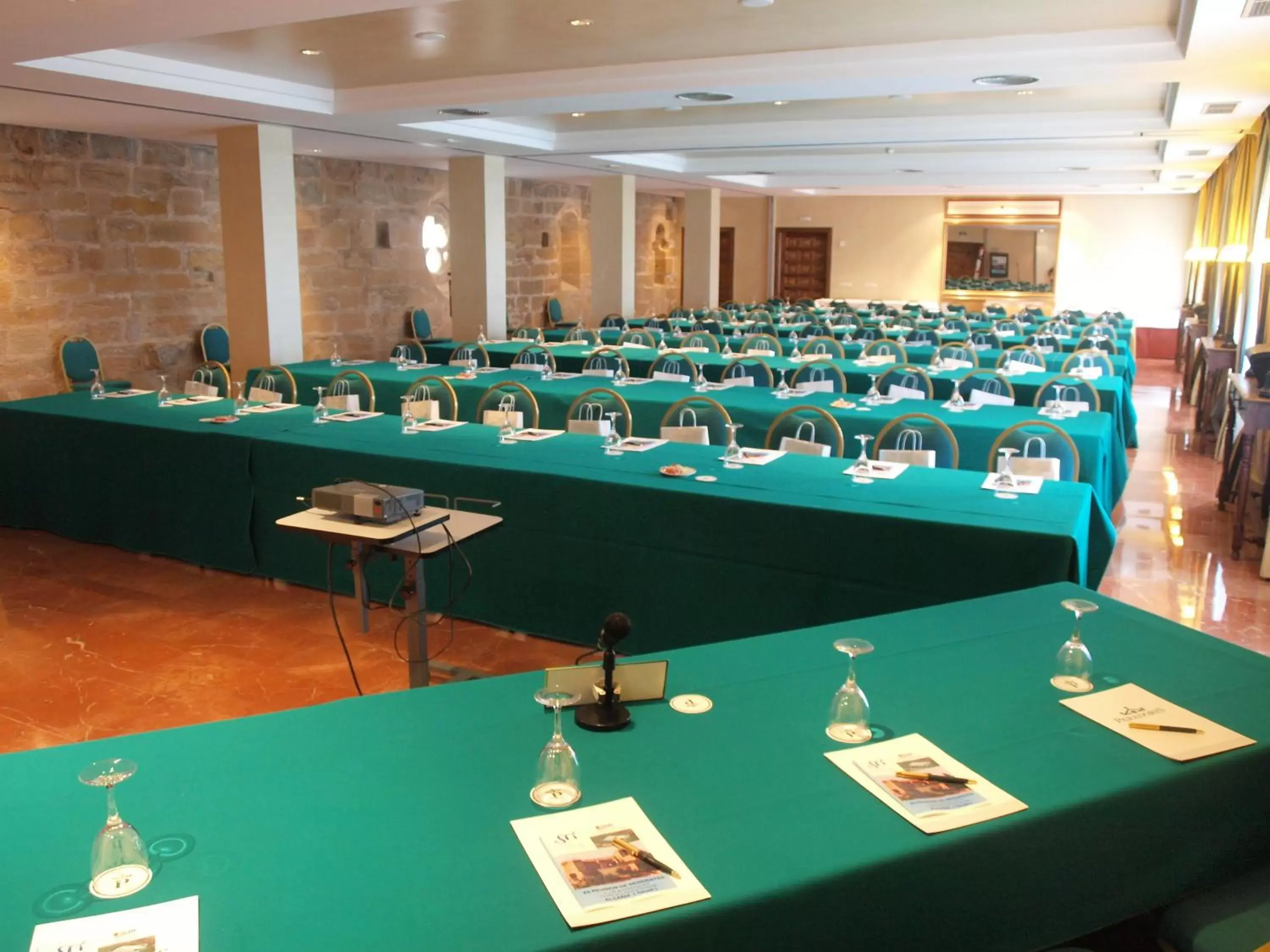 Business facilities, Business Area/Conference Room in Parador de Alcañiz