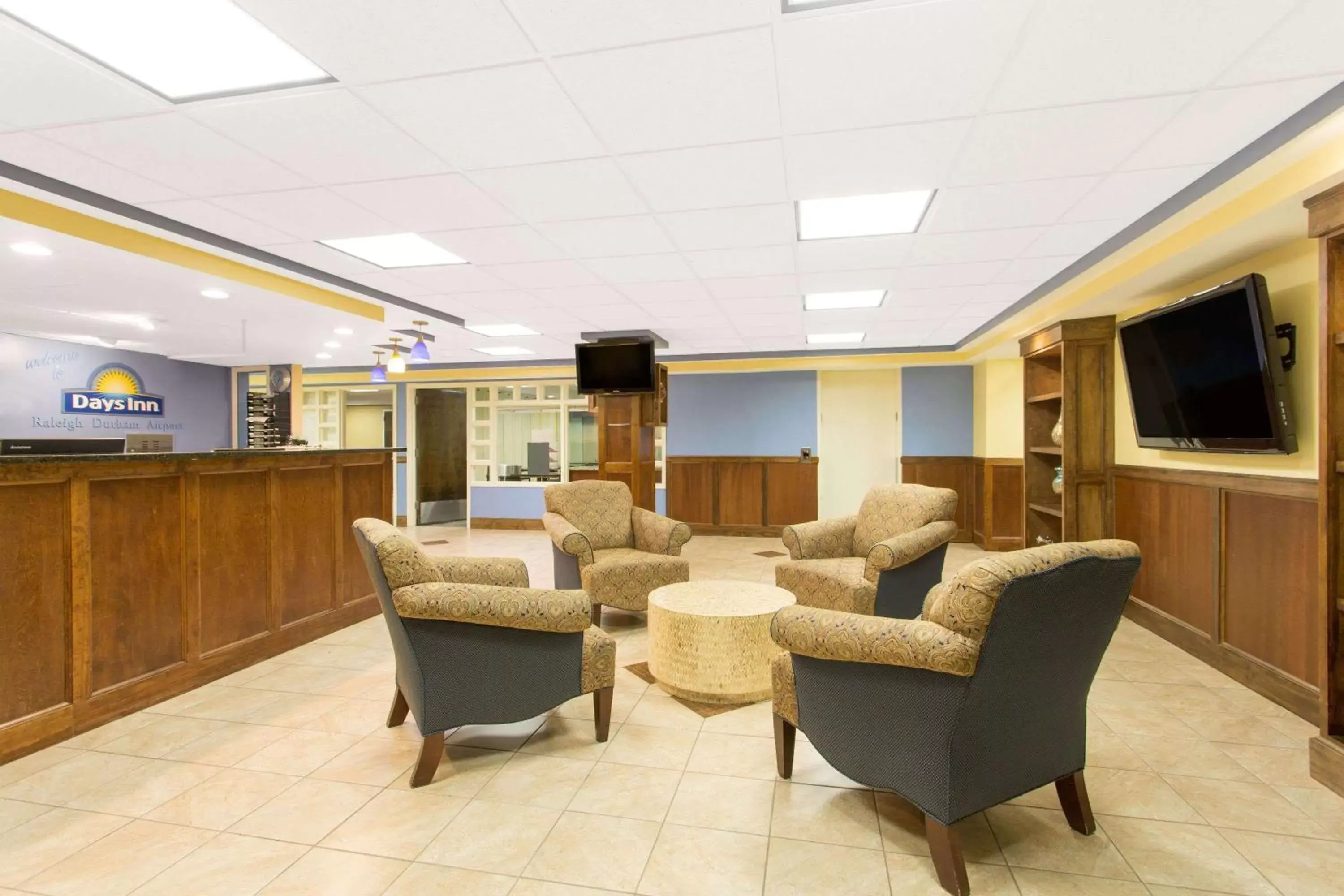 Lobby or reception in Days Inn by Wyndham Raleigh-Airport-Research Triangle Park